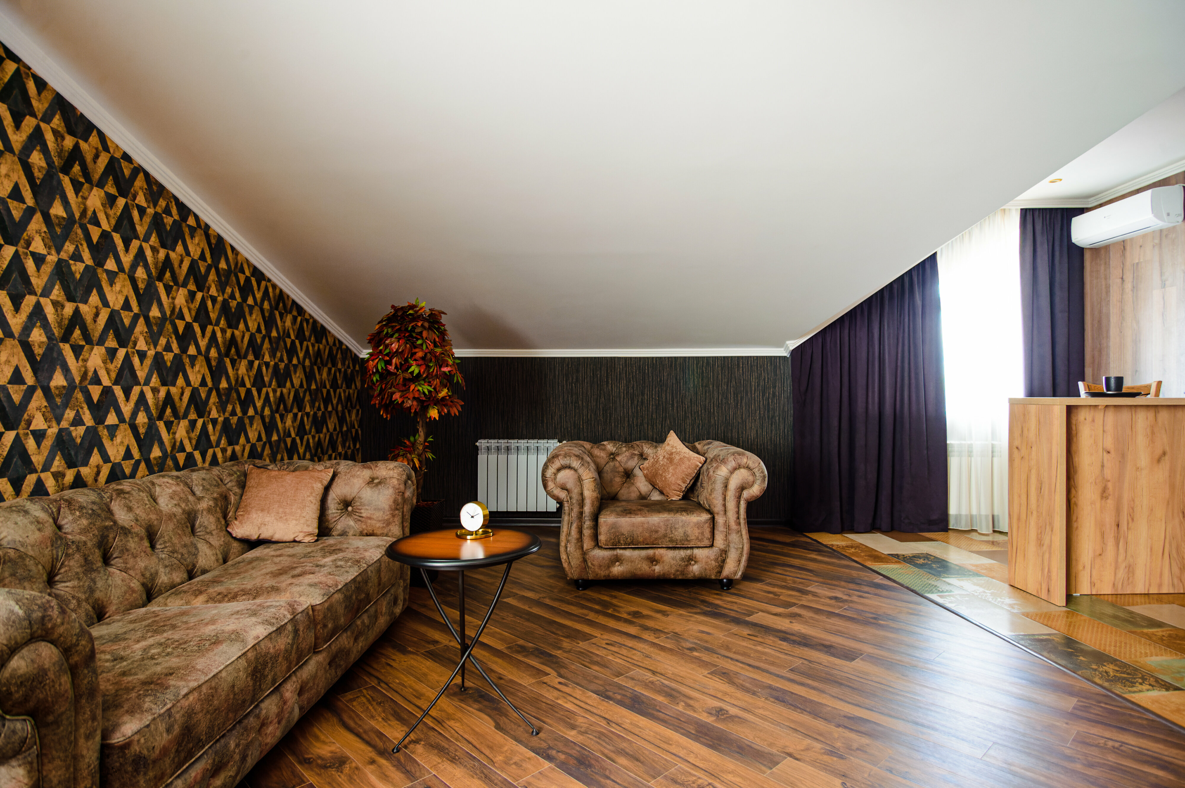 Улучшенный номер с кроватью размера «king-size»