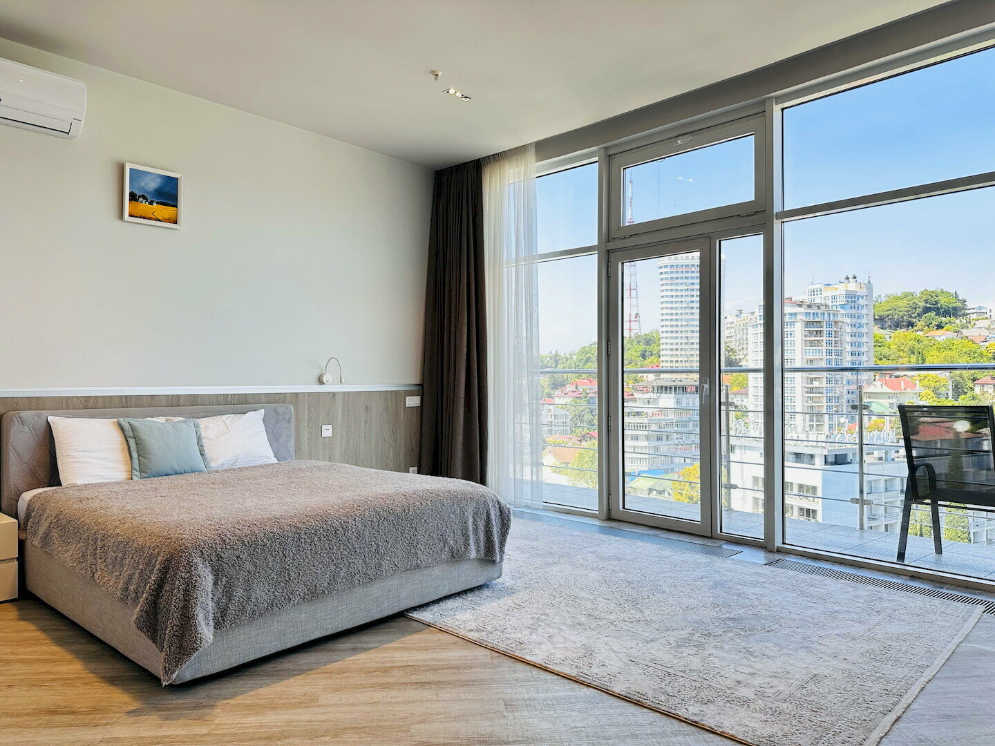 Премиум студия! Вид на море, пляж в 5 минутах! Центр Сочи