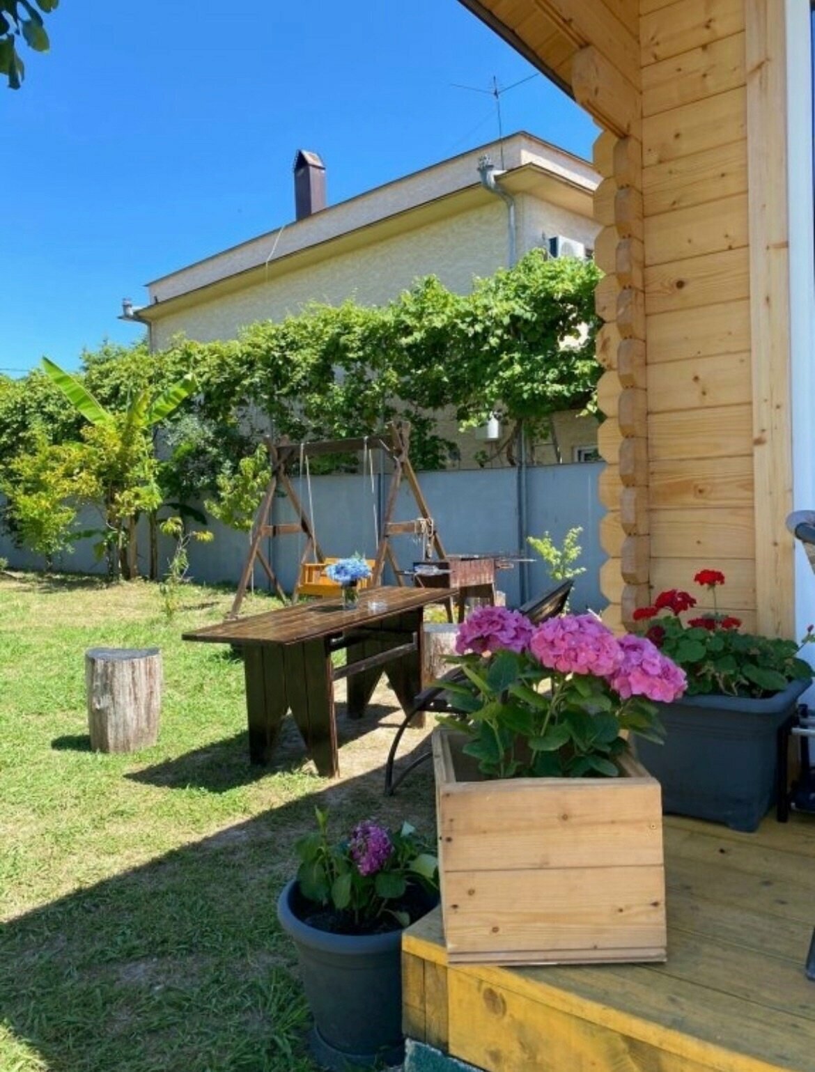 Четырехместный номер с душем