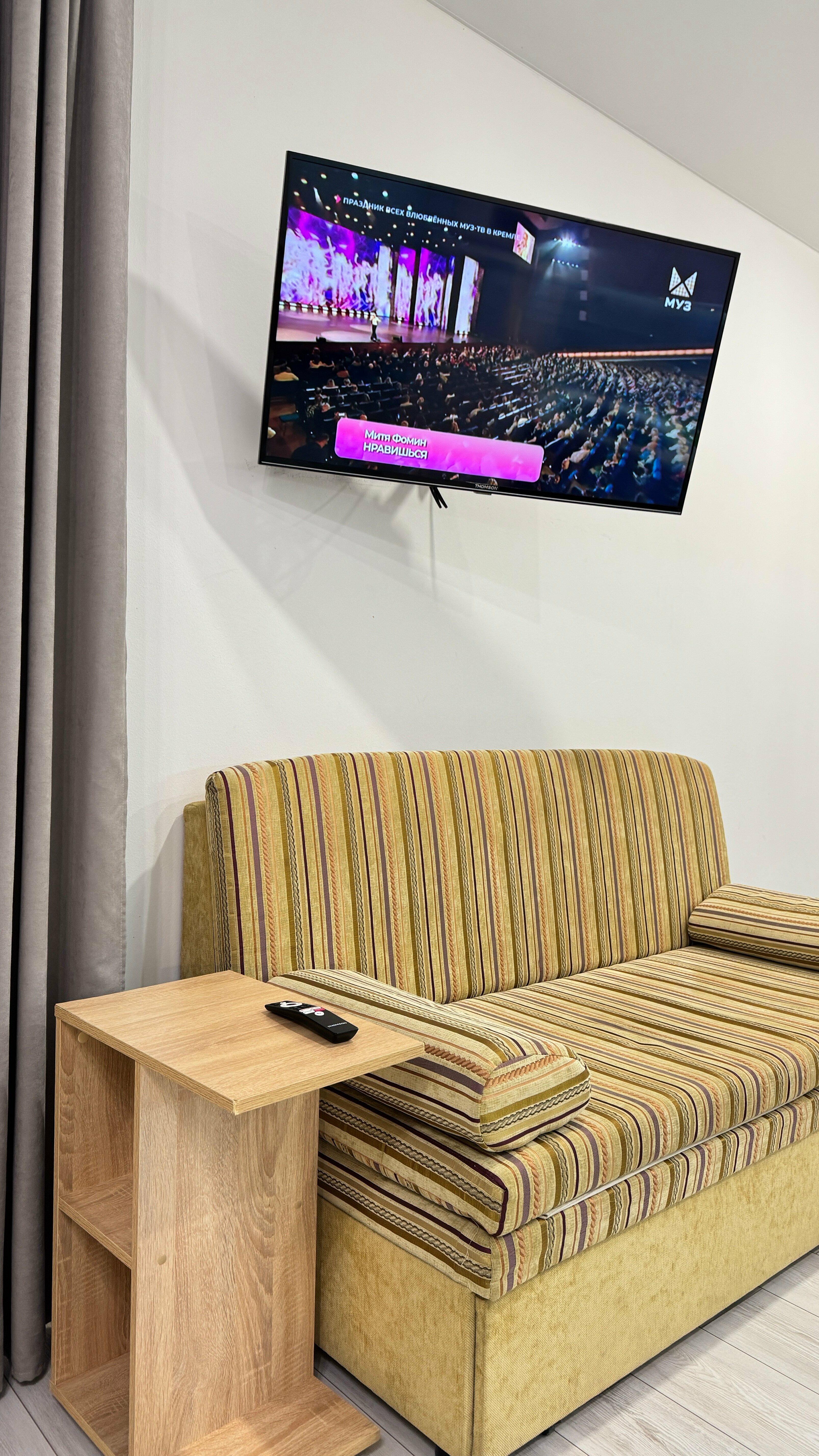 Трехместный номер с кухней и удобствами в номере.