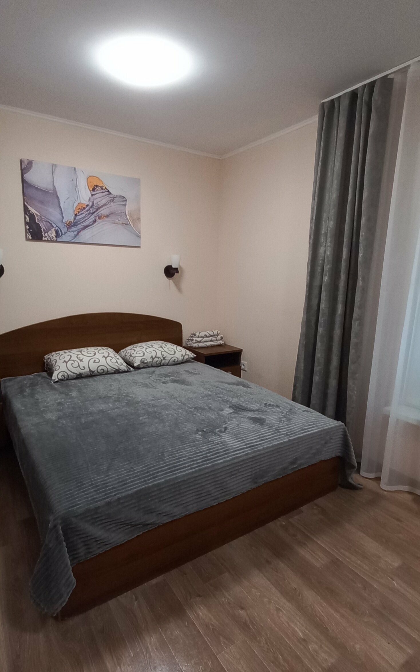 Двухместный номер с 1 кроватью и общим туалетом