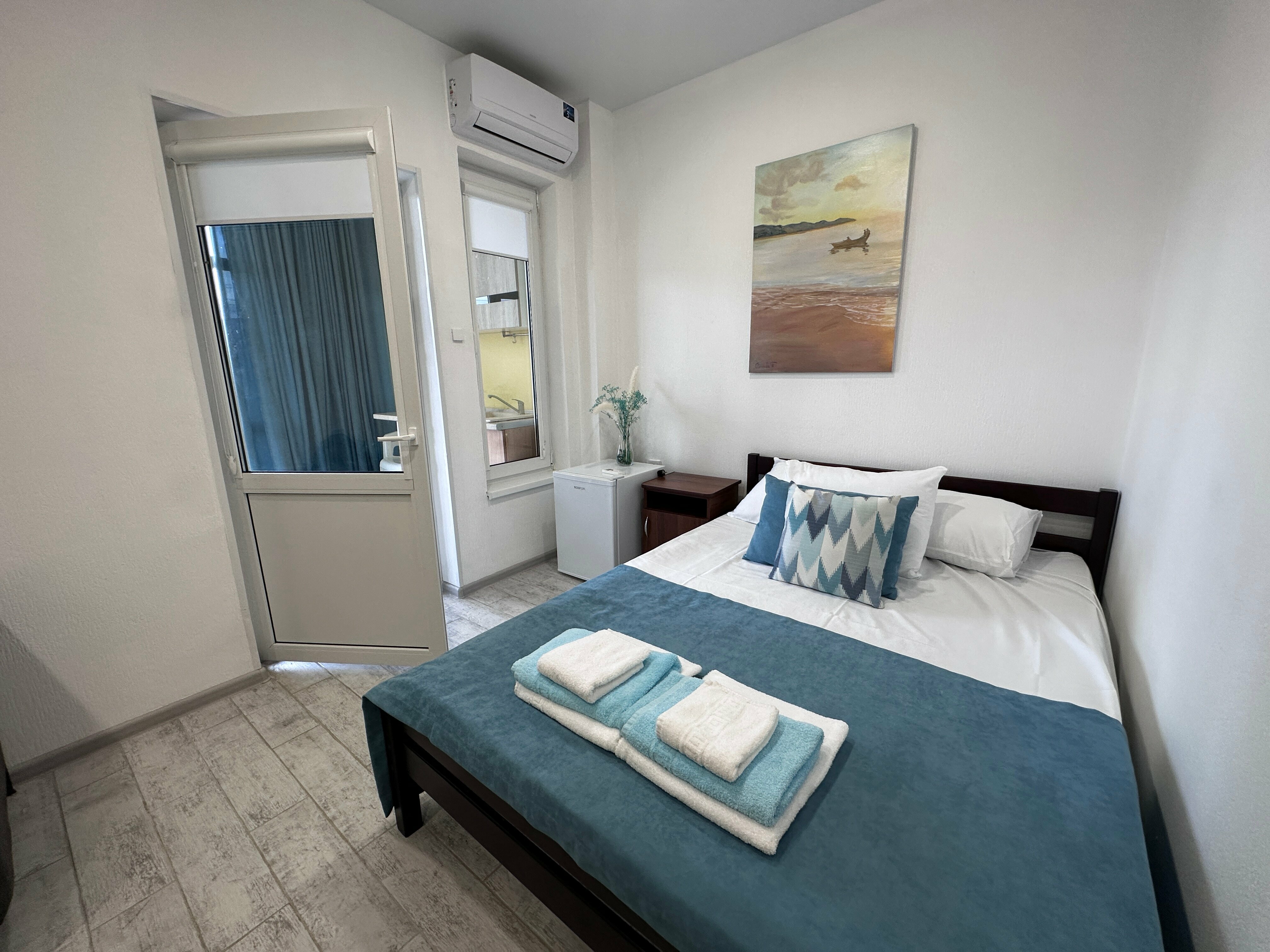 Семейный номер с видом на горы