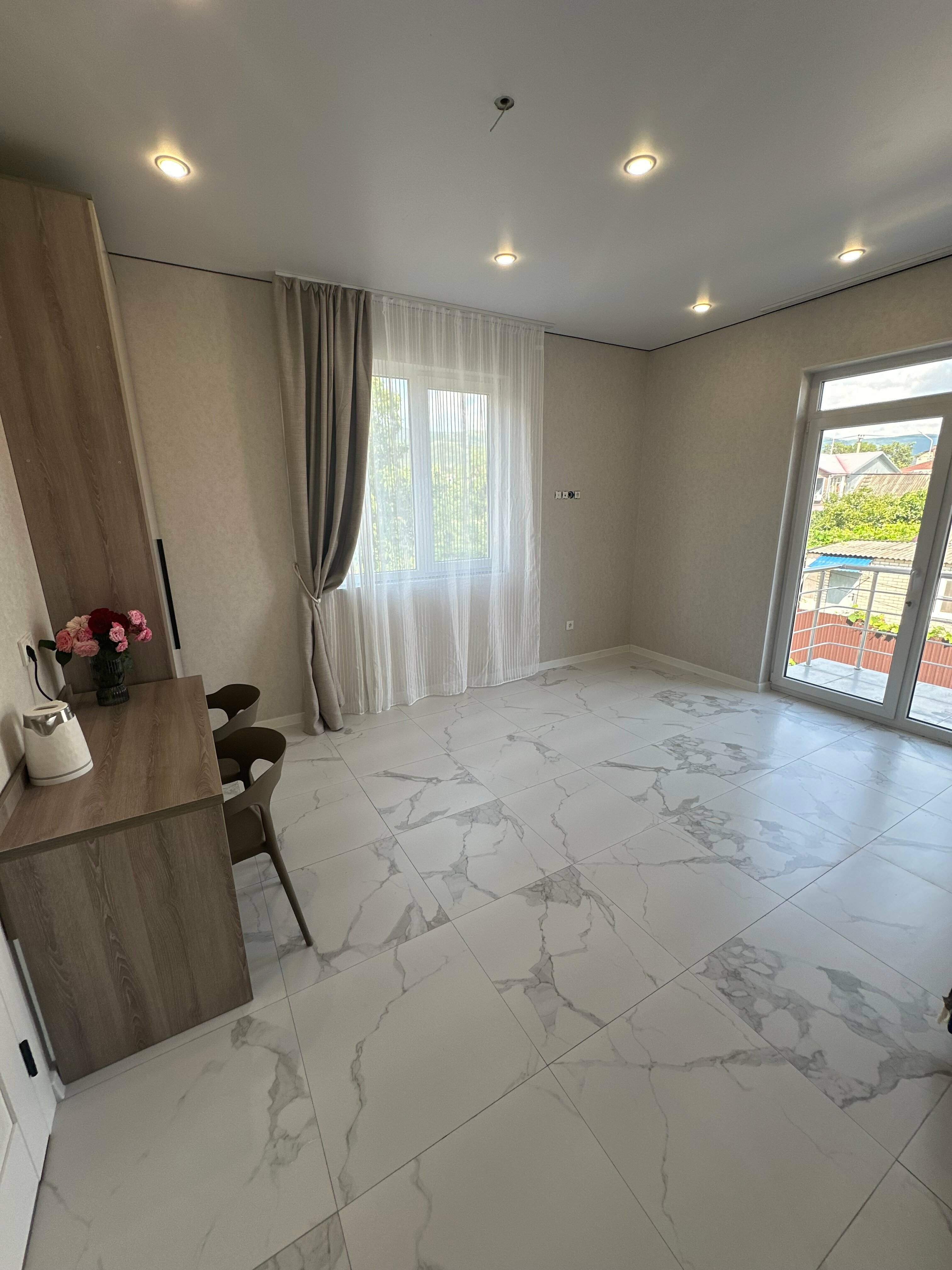 Двухместный номер с 1 кроватью и видом на горы