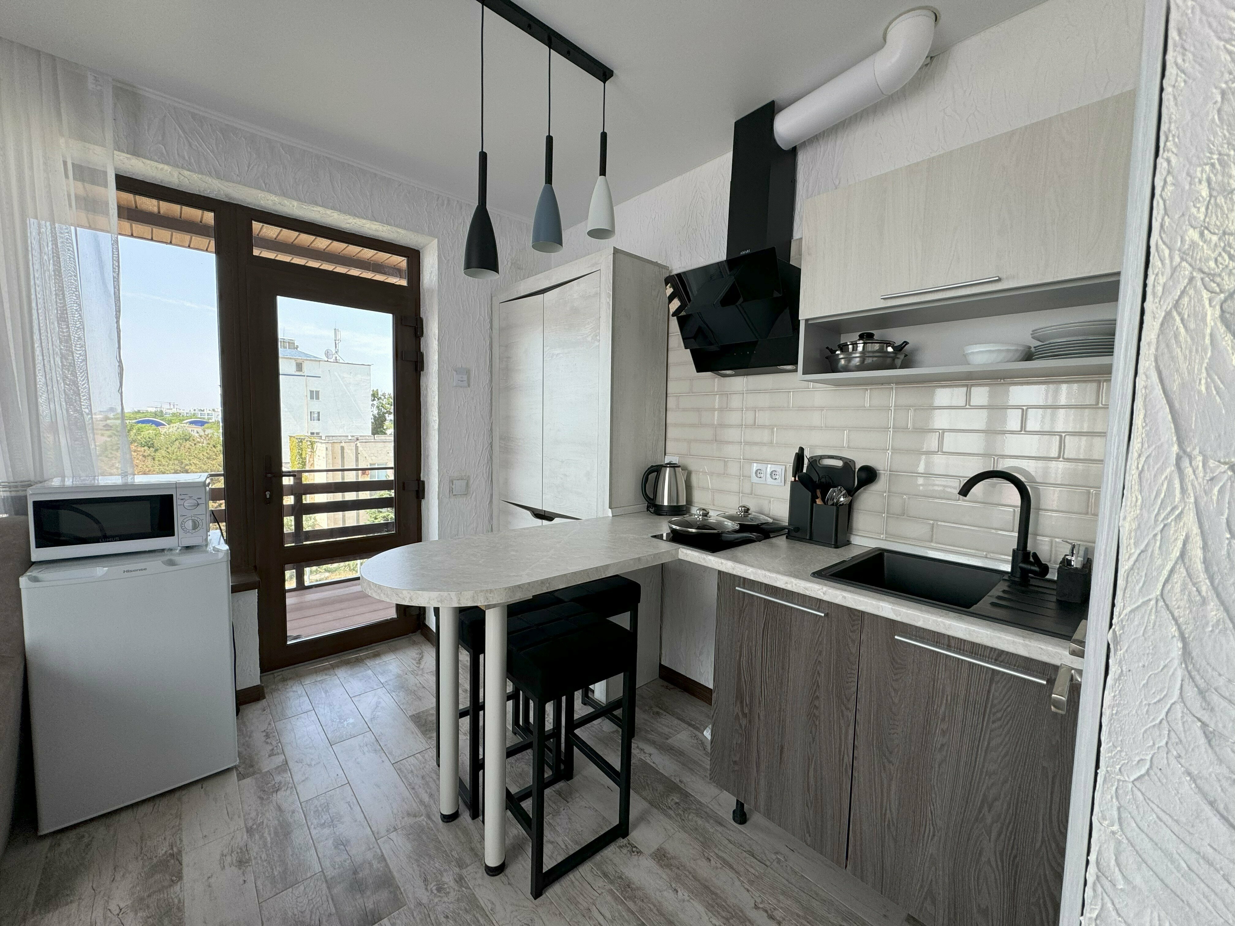 №16 Улучшенная студия до трёх человек с видом на море