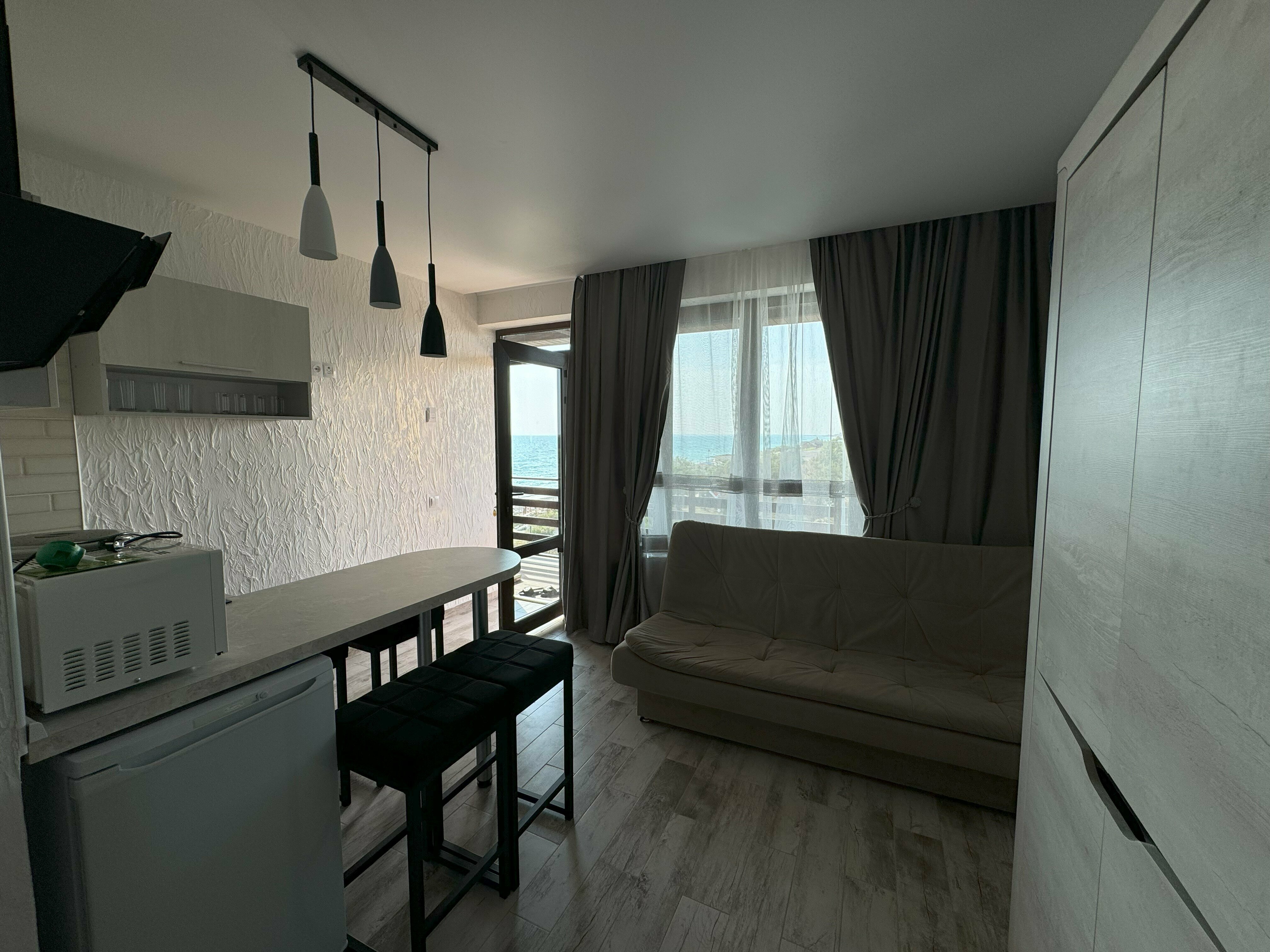 №15 Улучшенная студия до 4-ёх человек