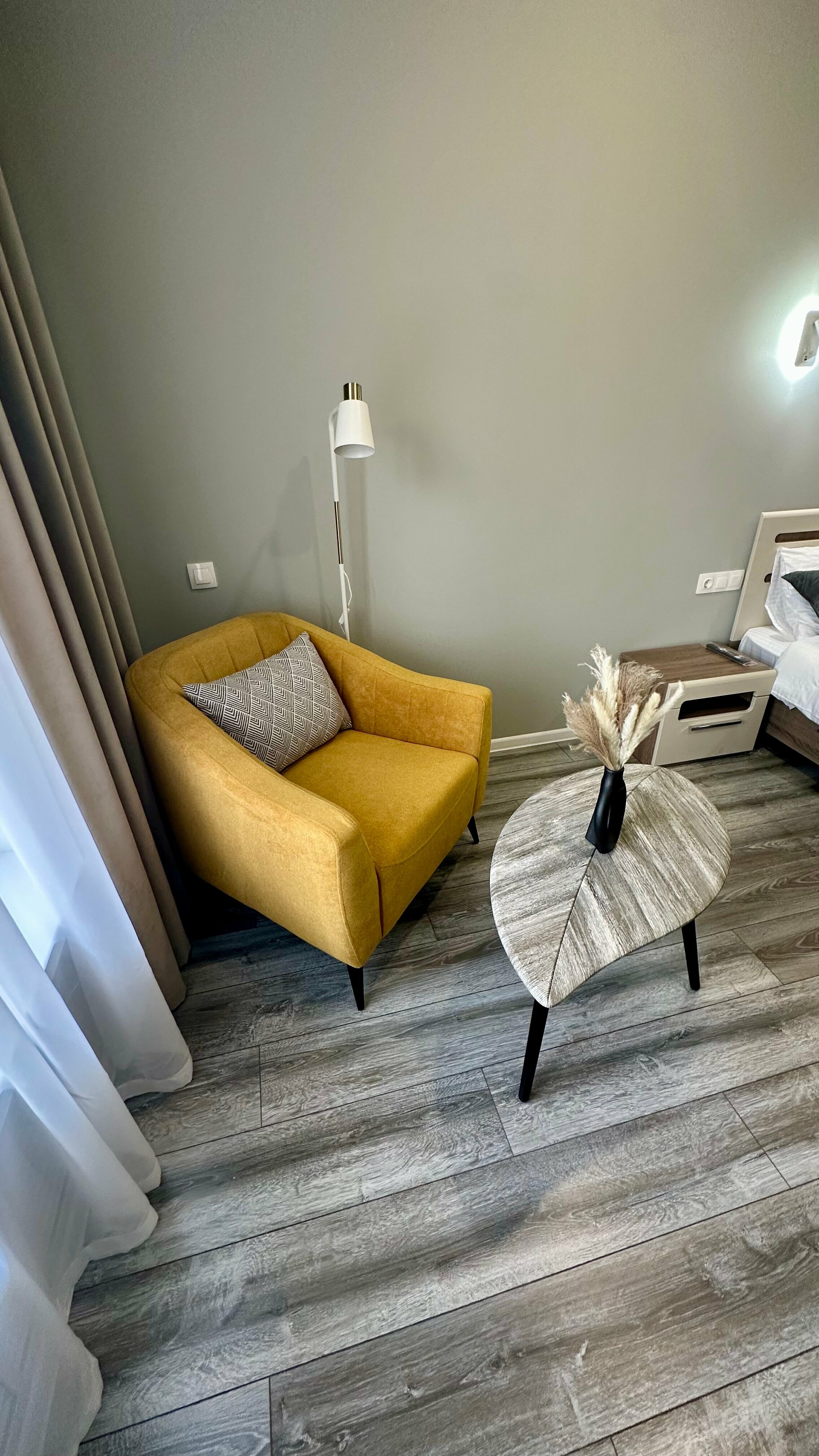 Номер  3 Двухместный номер Стандарт с одной кроватью и собственной ванной комнатой