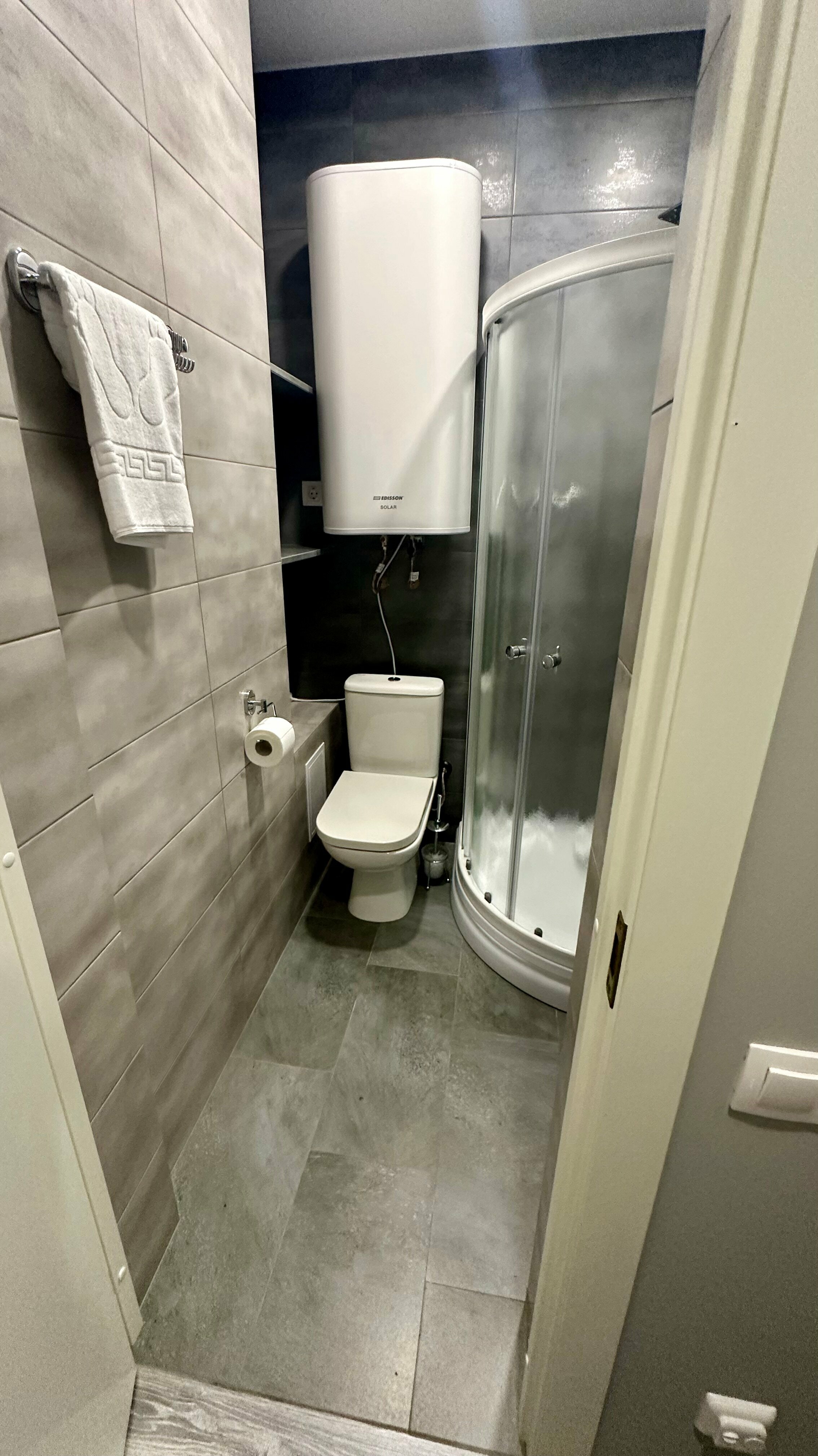 Номер  3 Двухместный номер Стандарт с одной кроватью и собственной ванной комнатой