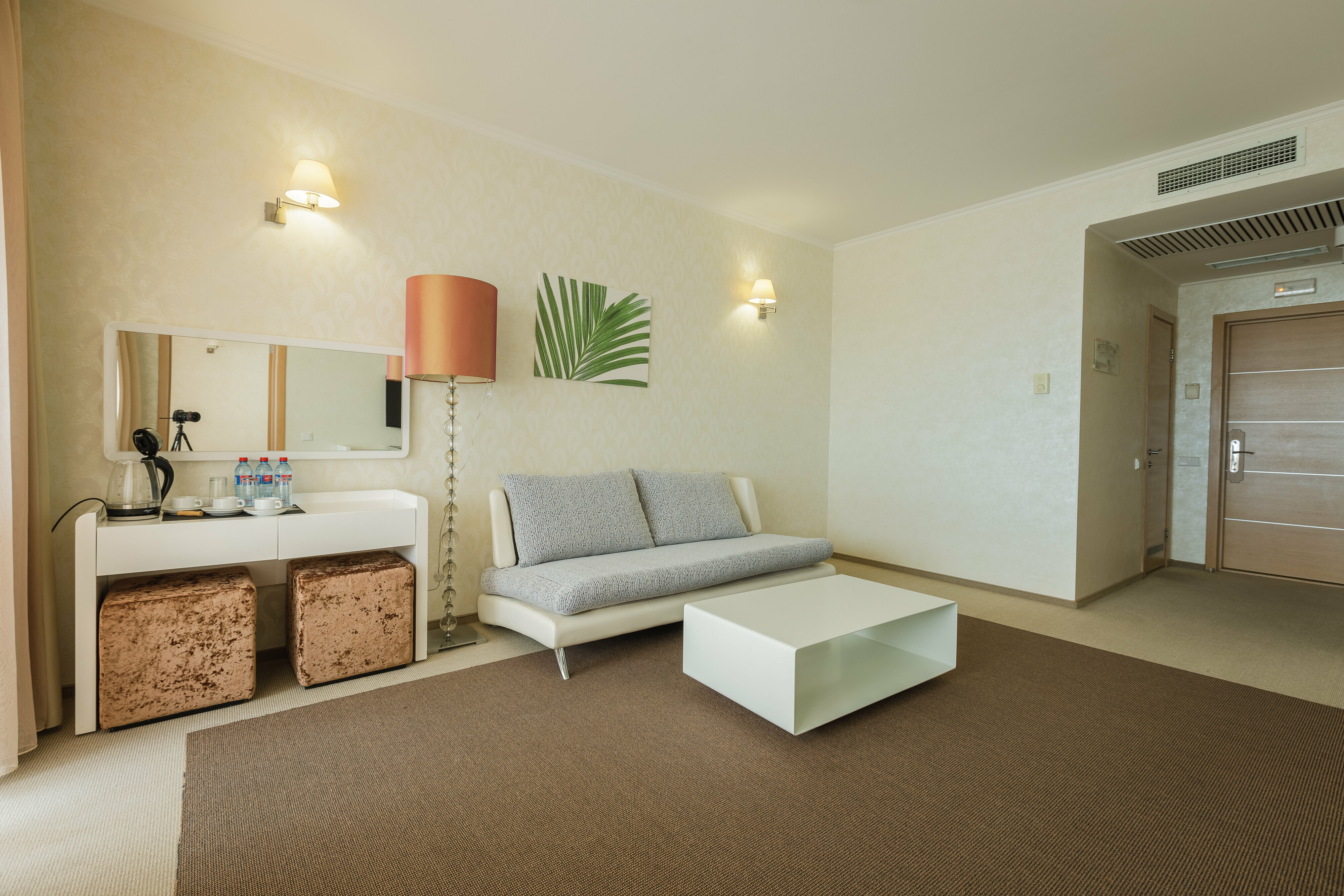 Четырехместный номер с видом на море