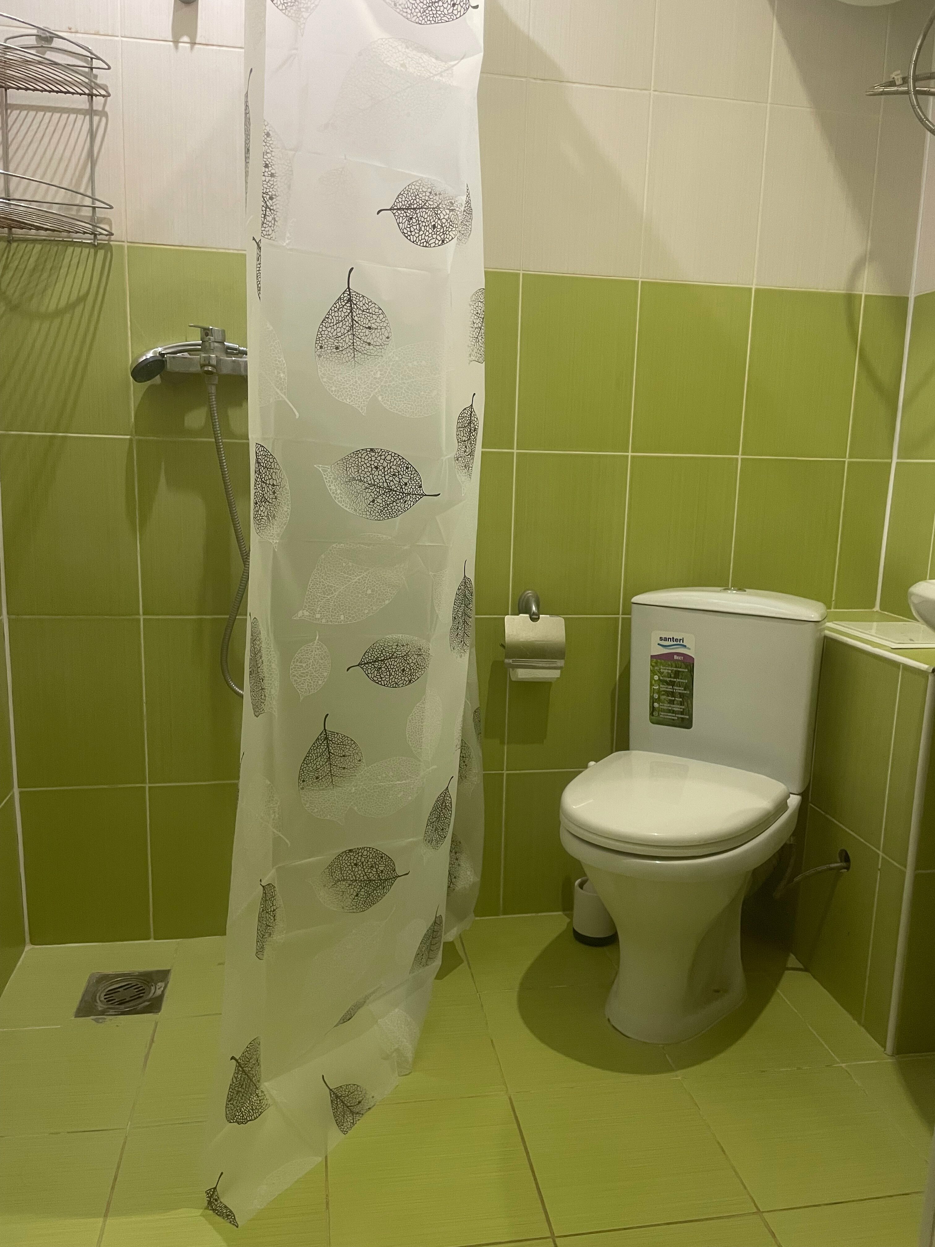 Кровать в общем 6-местном номере