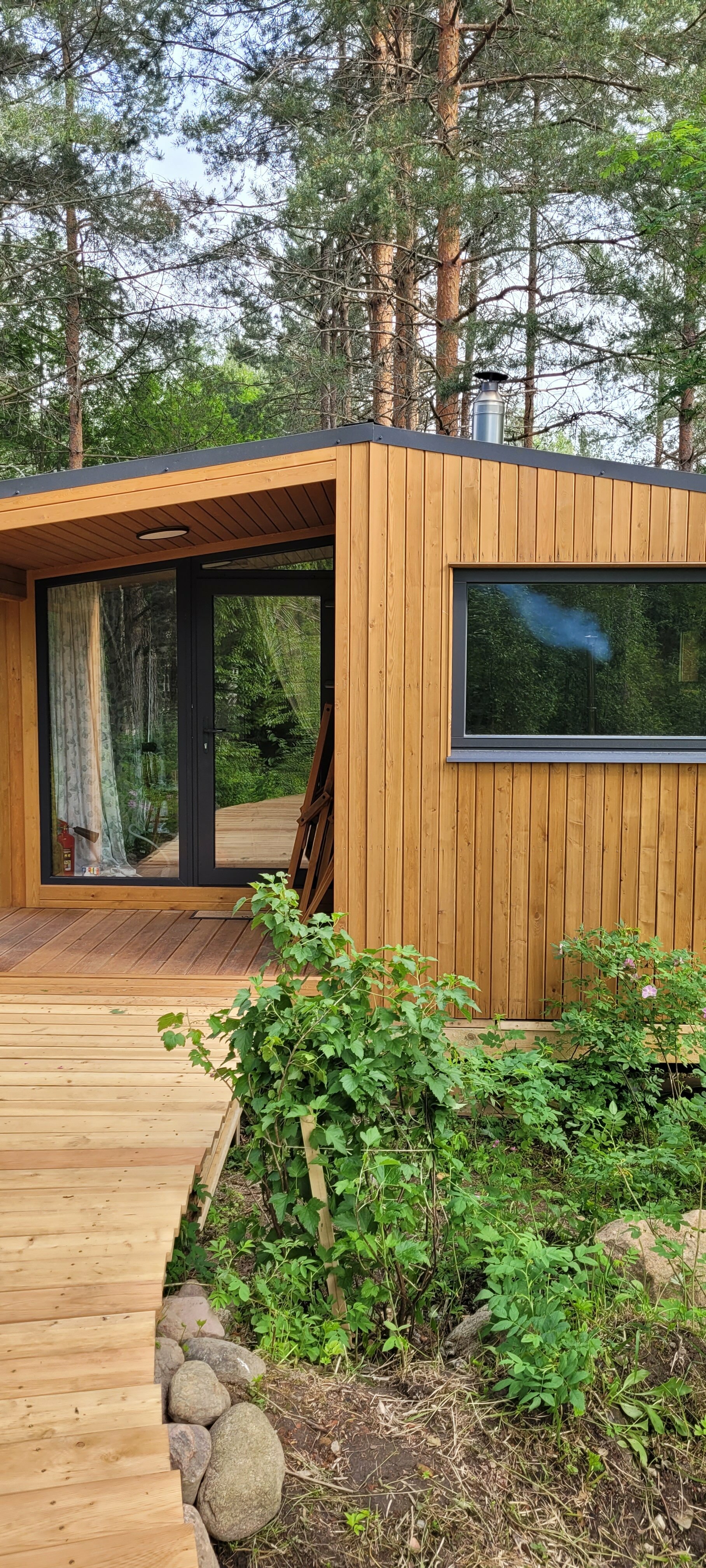 Коттедж с видом на лес