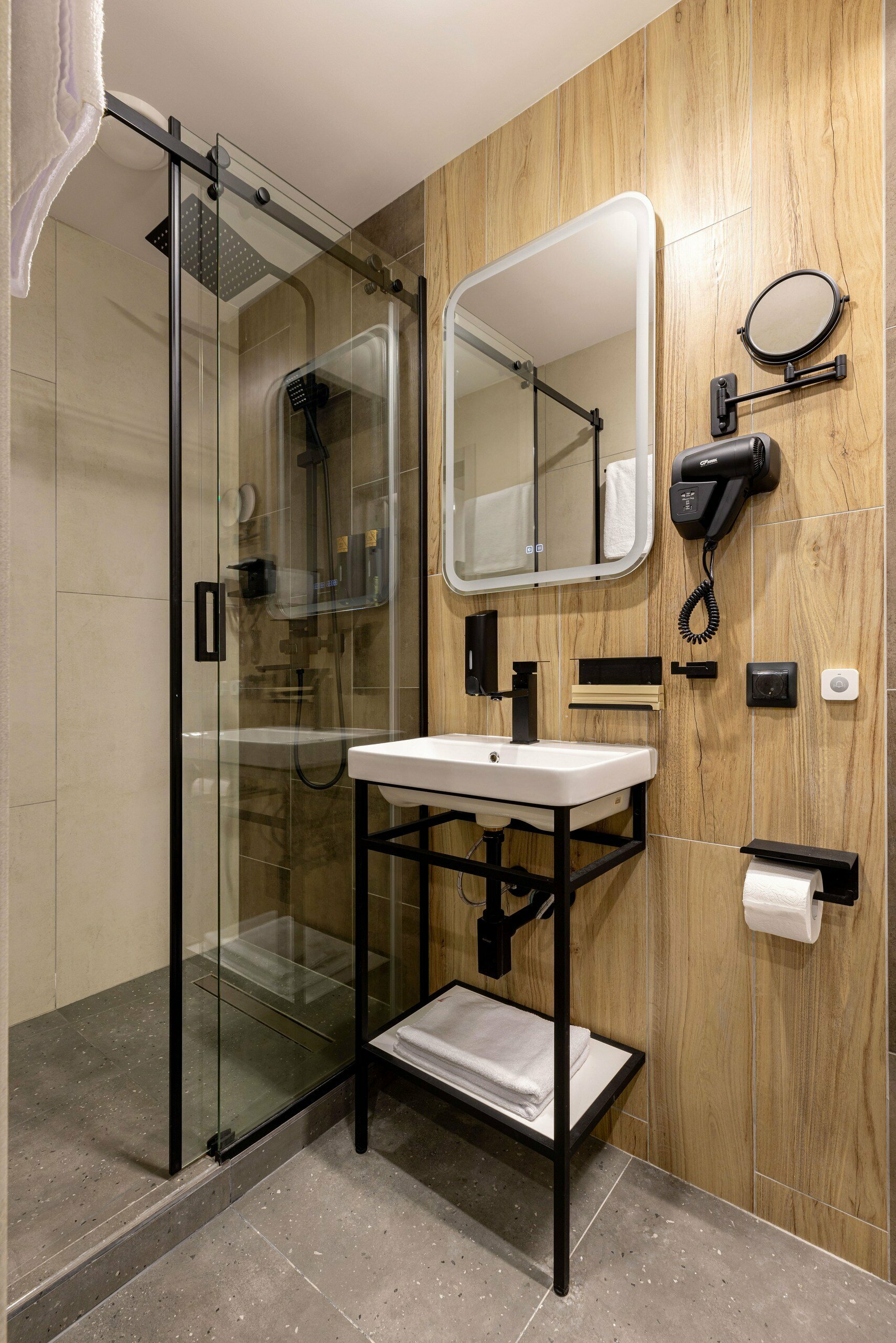 izzziUP Superior с 1 двуспальной кроватью