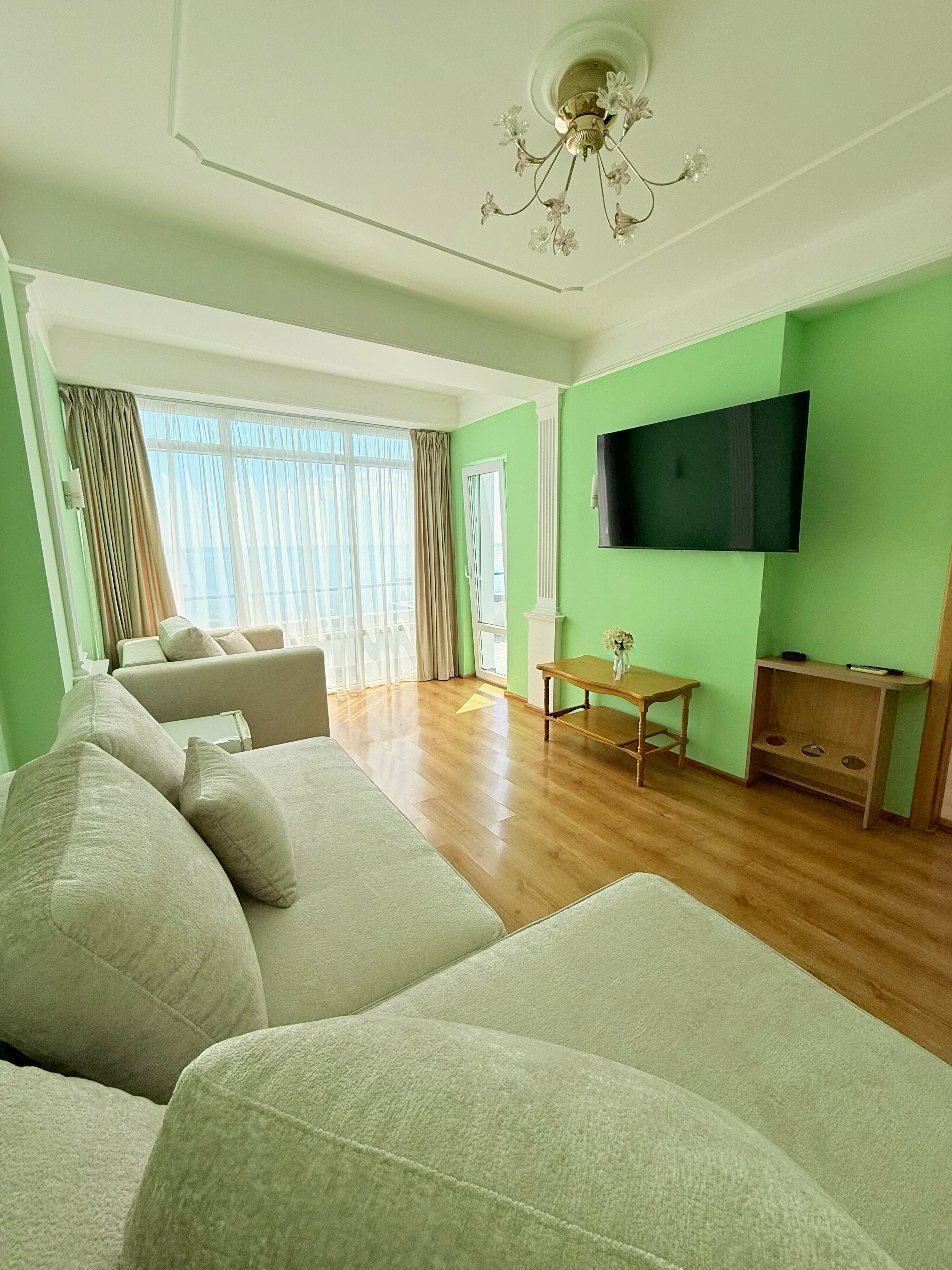 Люкс с видом на море