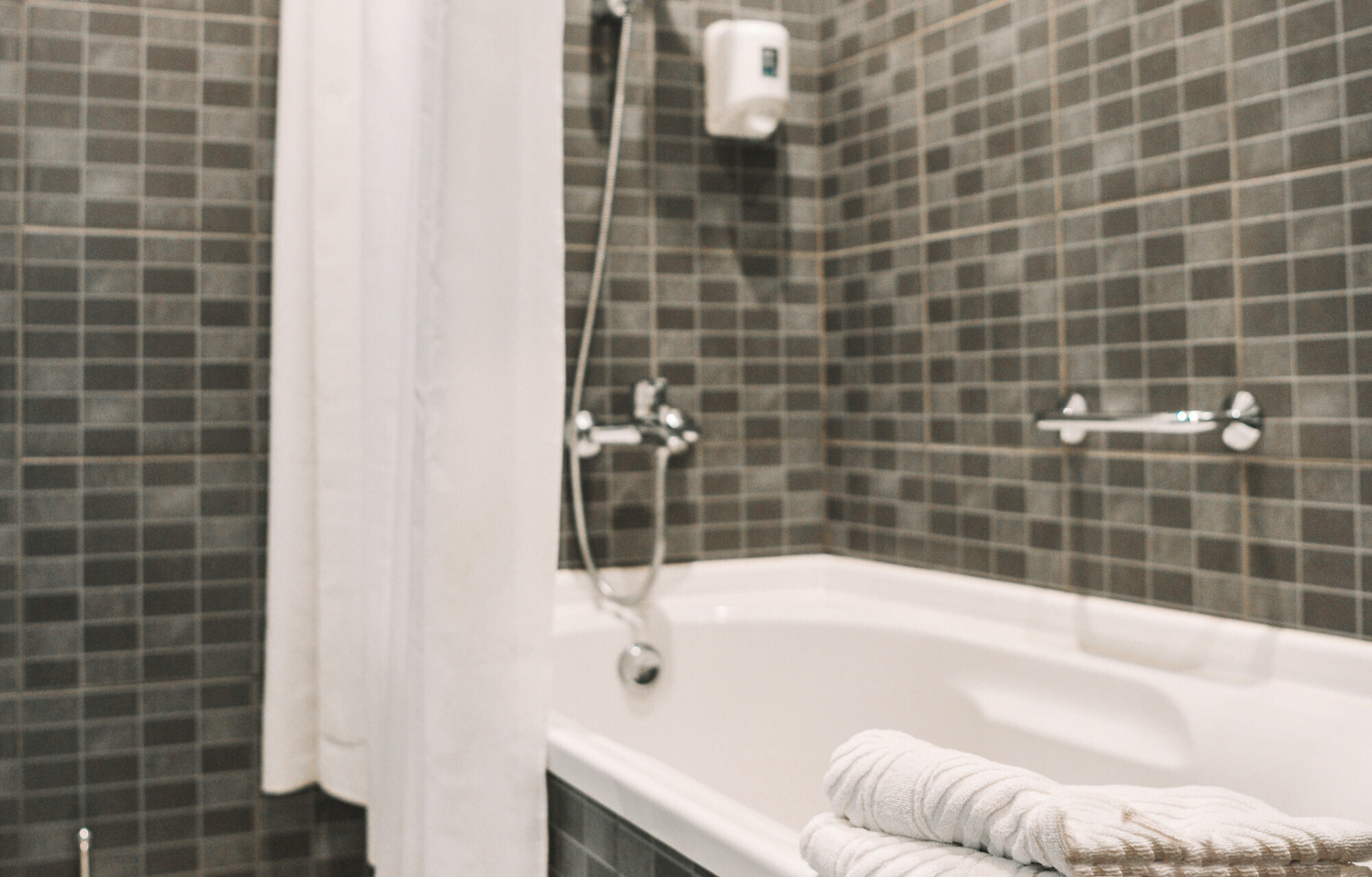 Двухместный стандарт с одной двуспальной кроватью