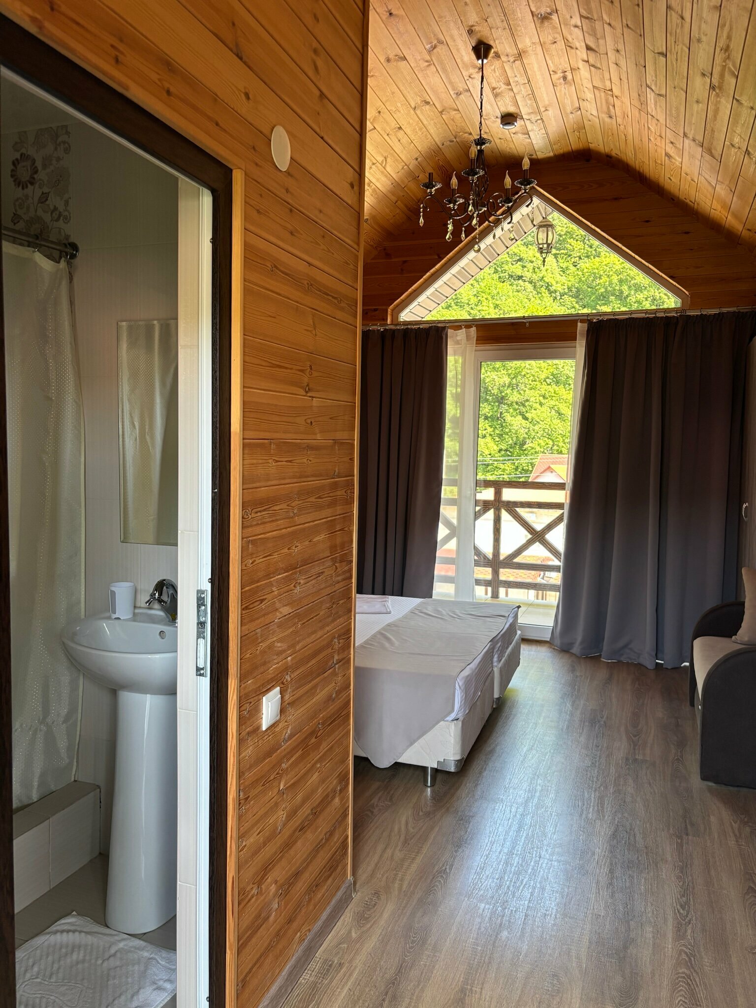 Двухместный номер и кресло-кровать