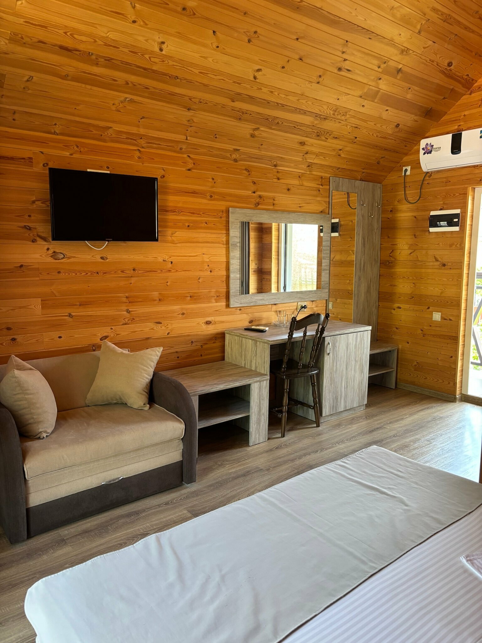 Двухместный номер и кресло-кровать