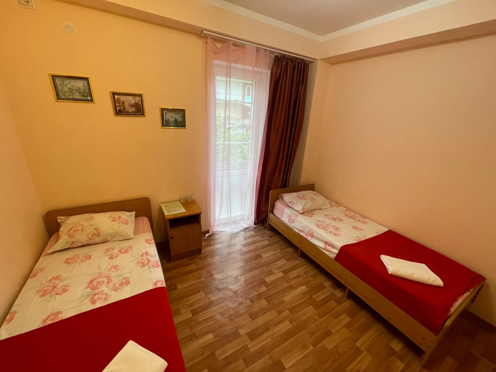 Бюджетный двухместный номер с 2 отдельными кроватями