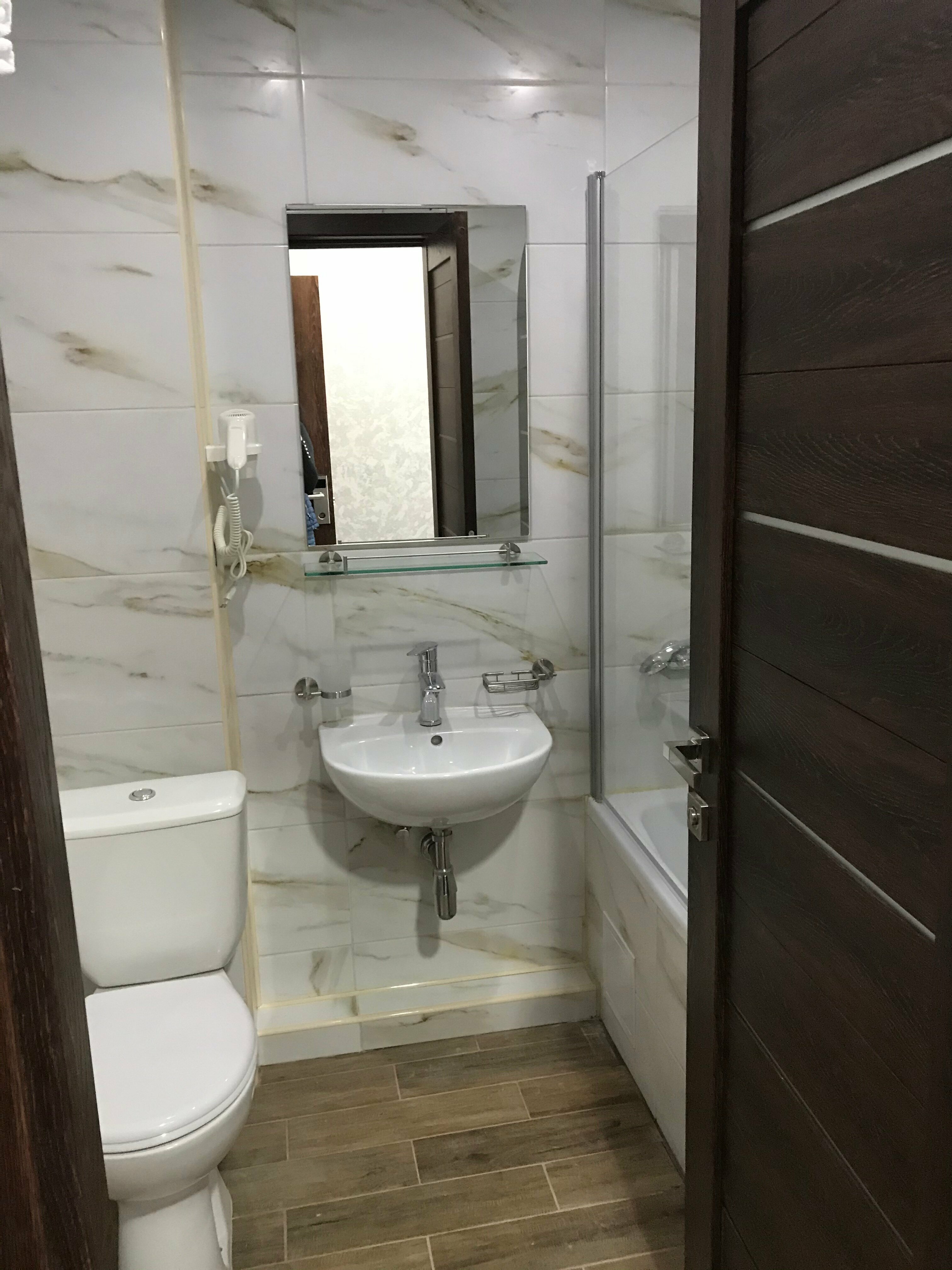 Двухместный номер с 1 кроватью или 2 отдельными кроватями и балконом