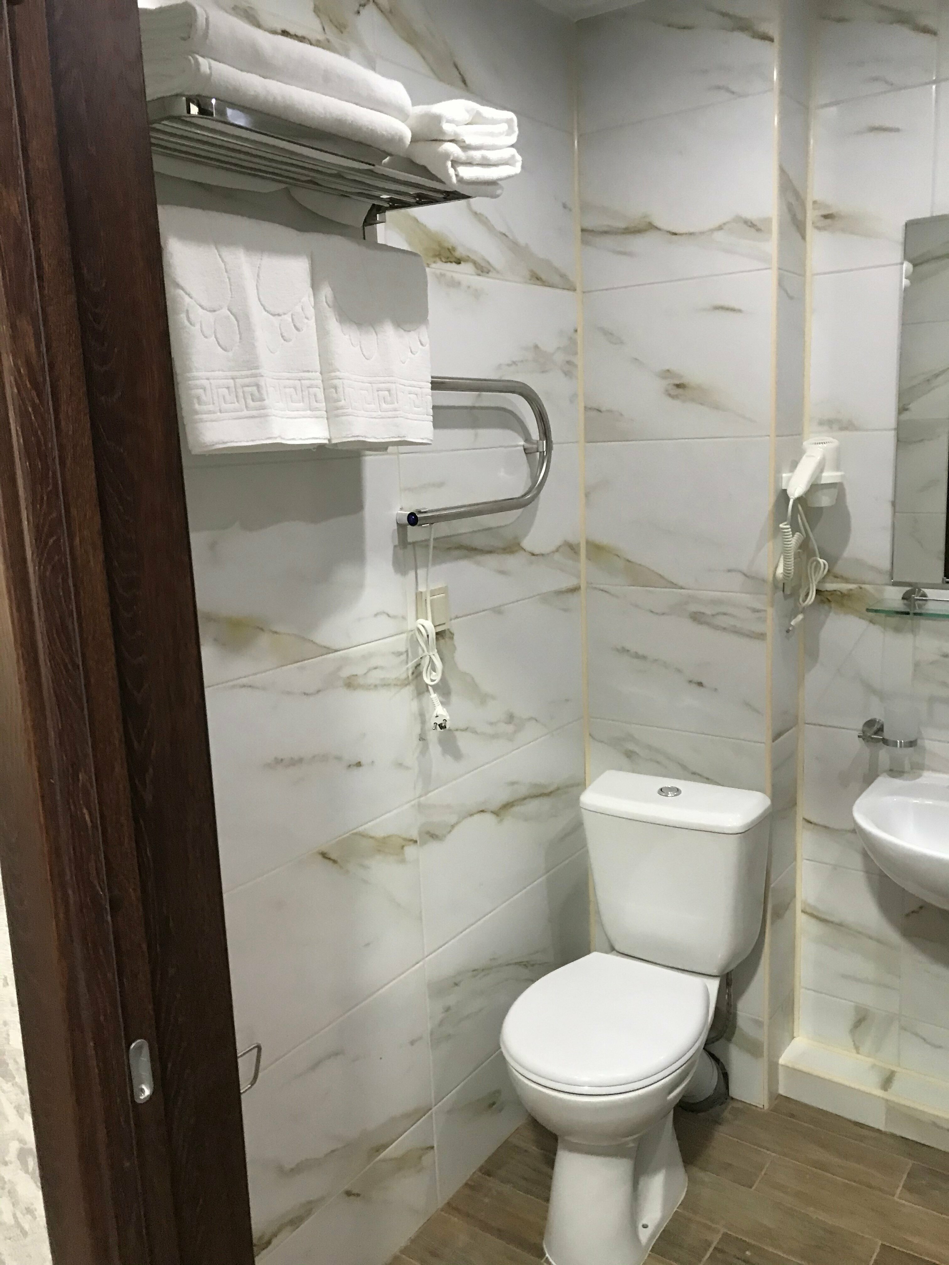 Двухместный номер с 1 кроватью или 2 отдельными кроватями и балконом