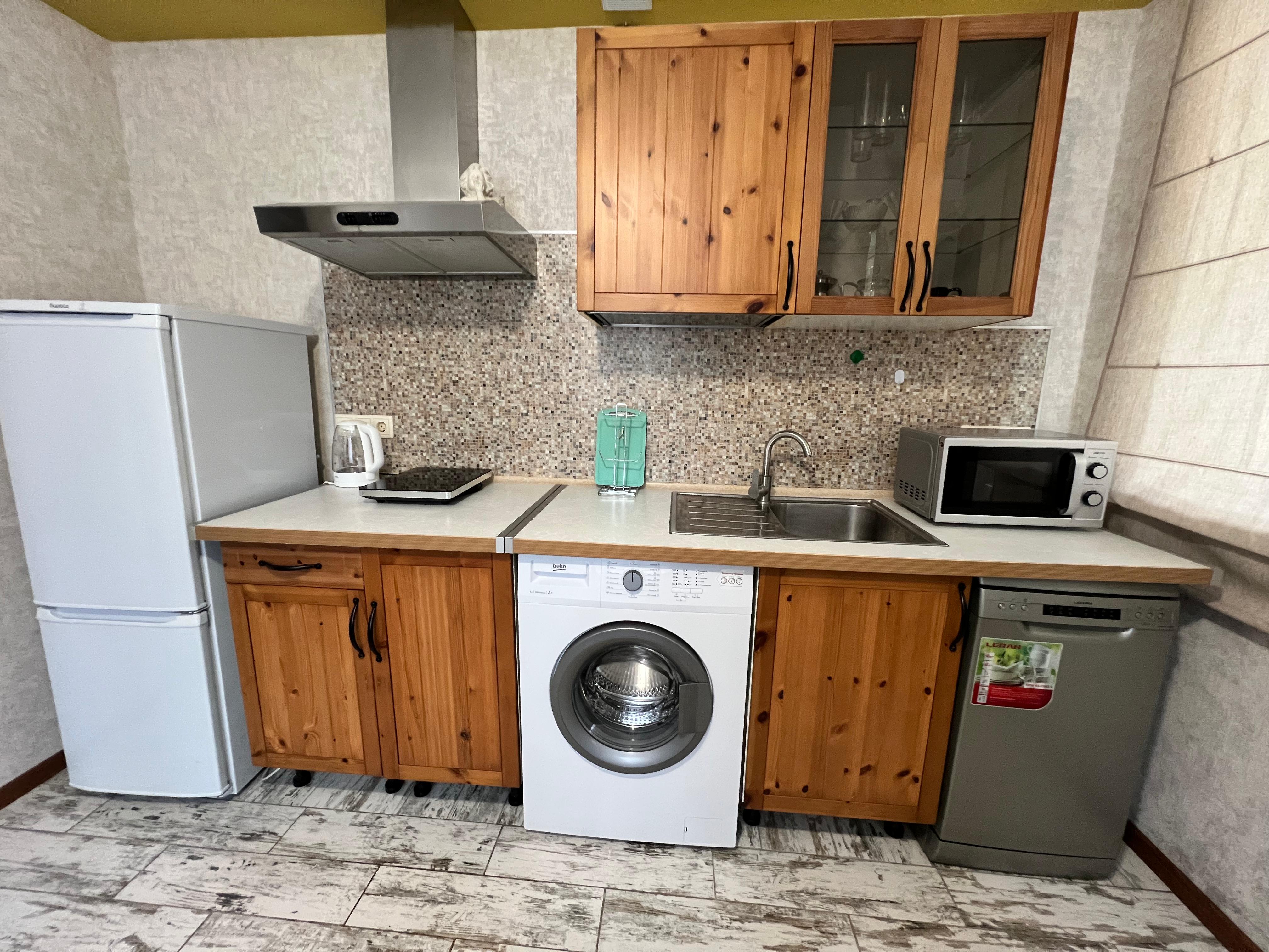 Пятиместный апарт на первом этаже