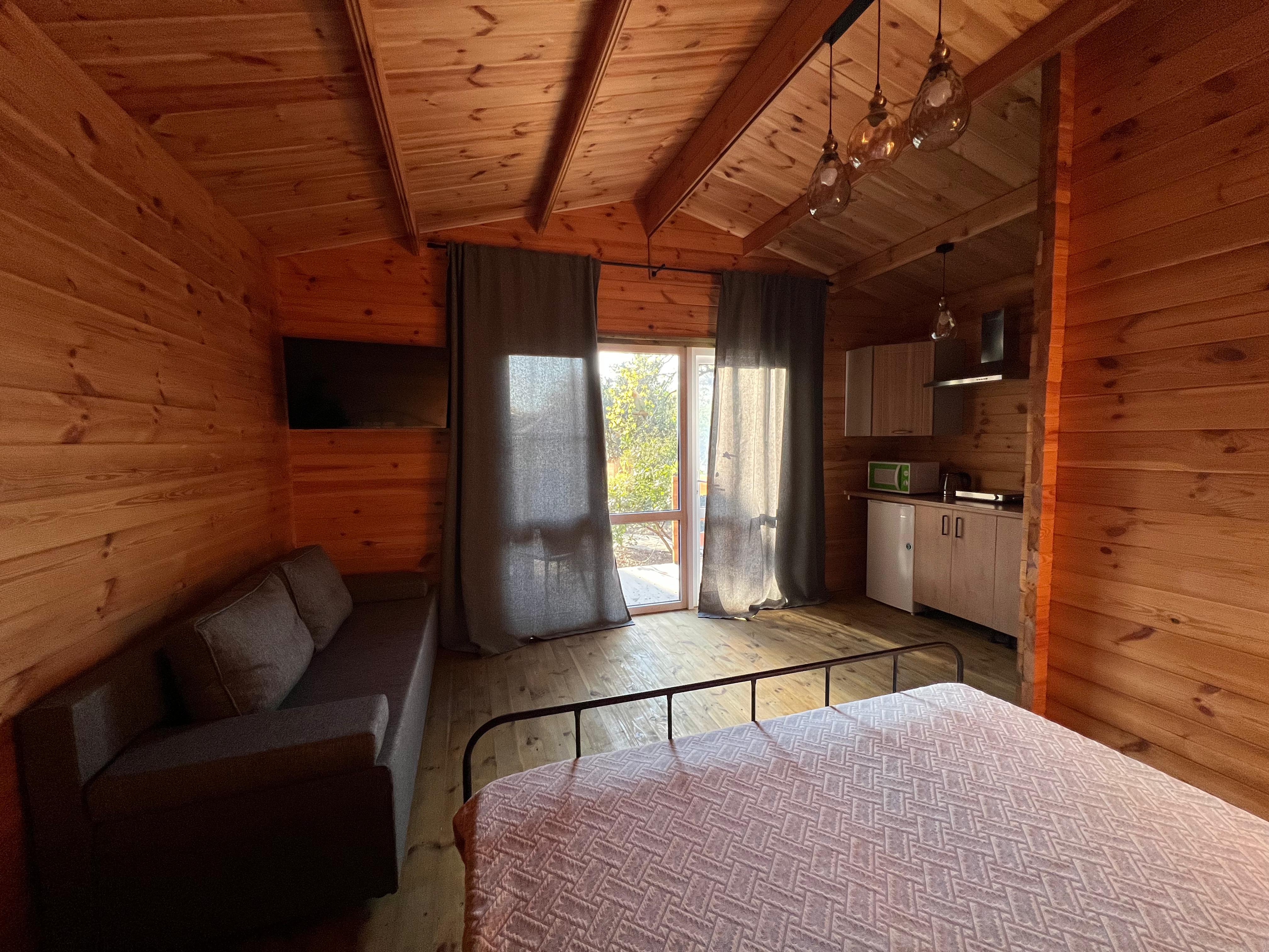 Дом с балконом