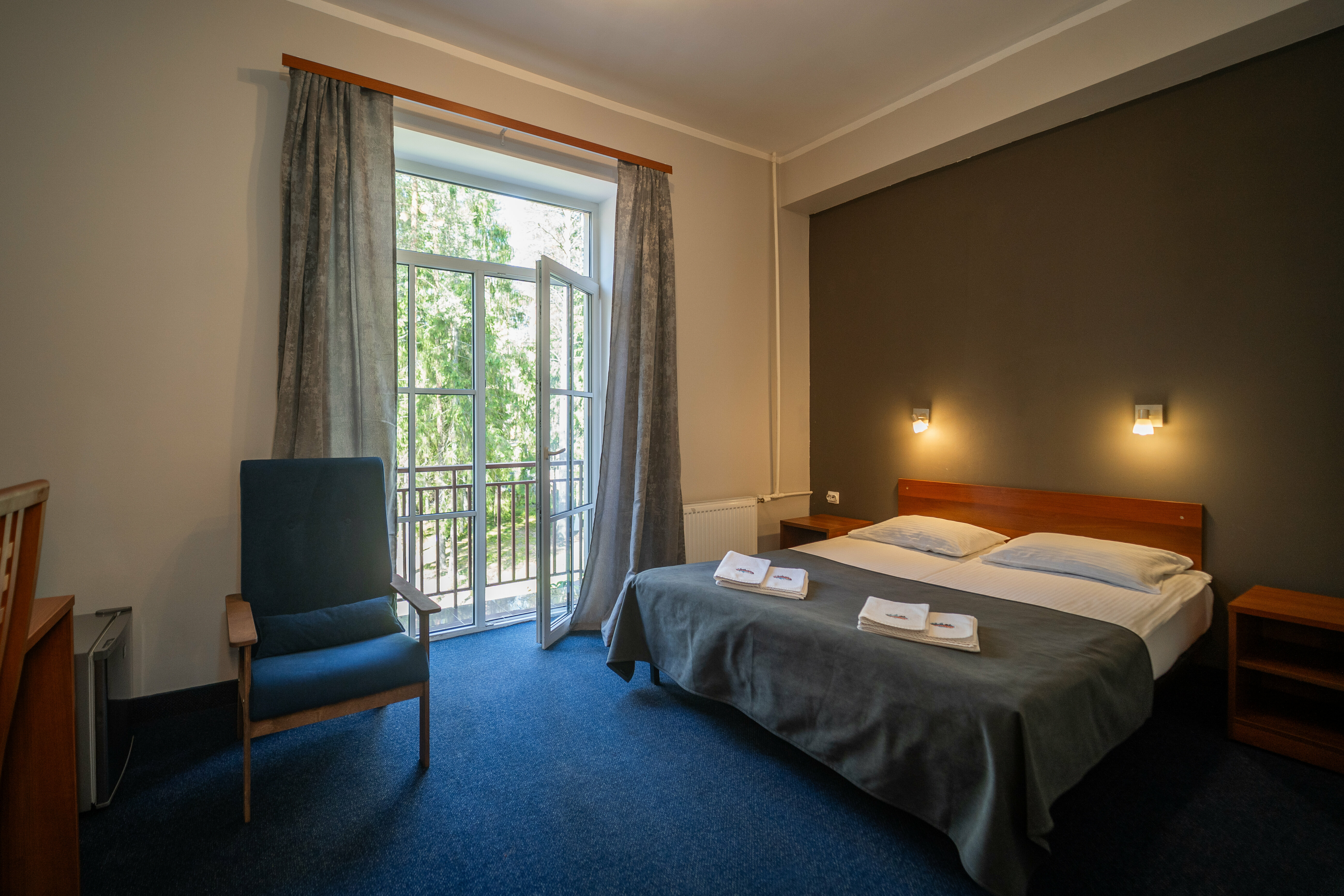 Улучшенный двухместный номер с 1 кроватью