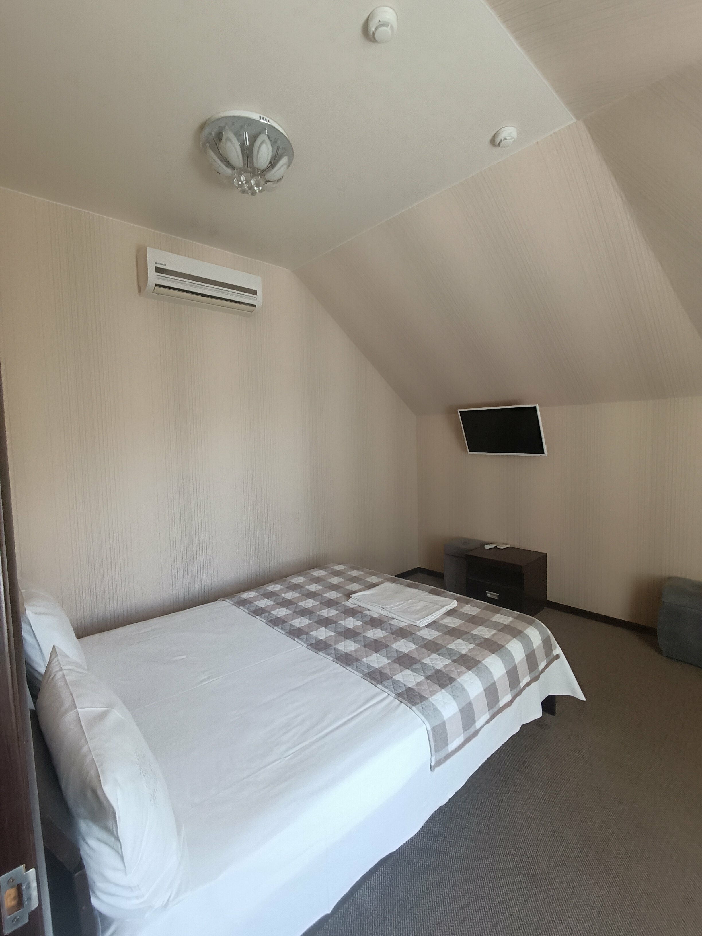 Семейный полулюкс