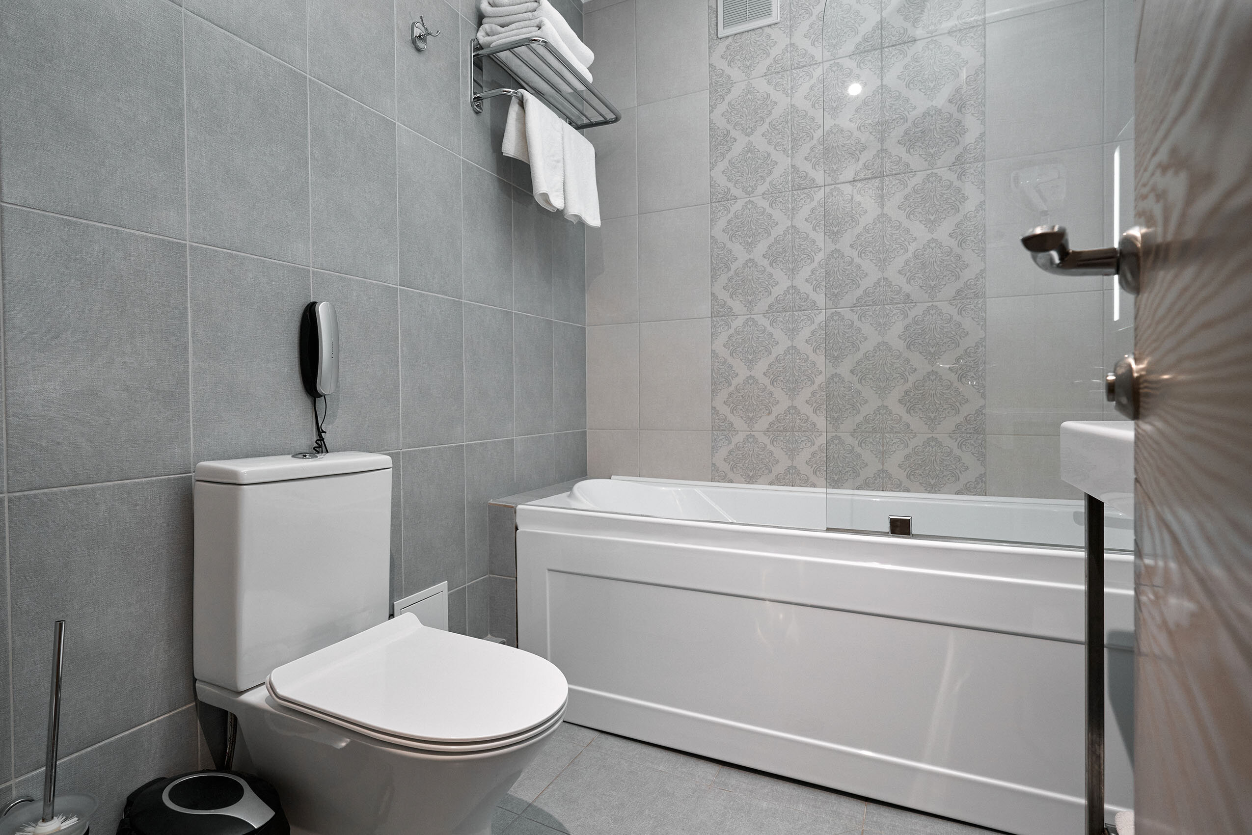 2х комантный 4х местный номер коннект с панорамным видом на окресности