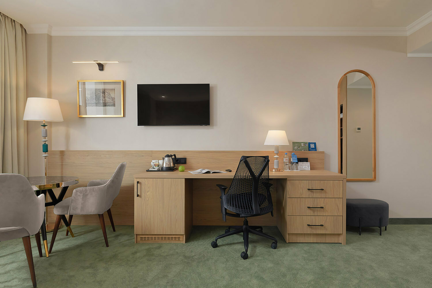 Deluxe Superior room