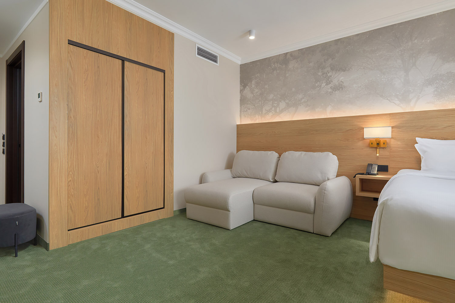 Deluxe Superior room