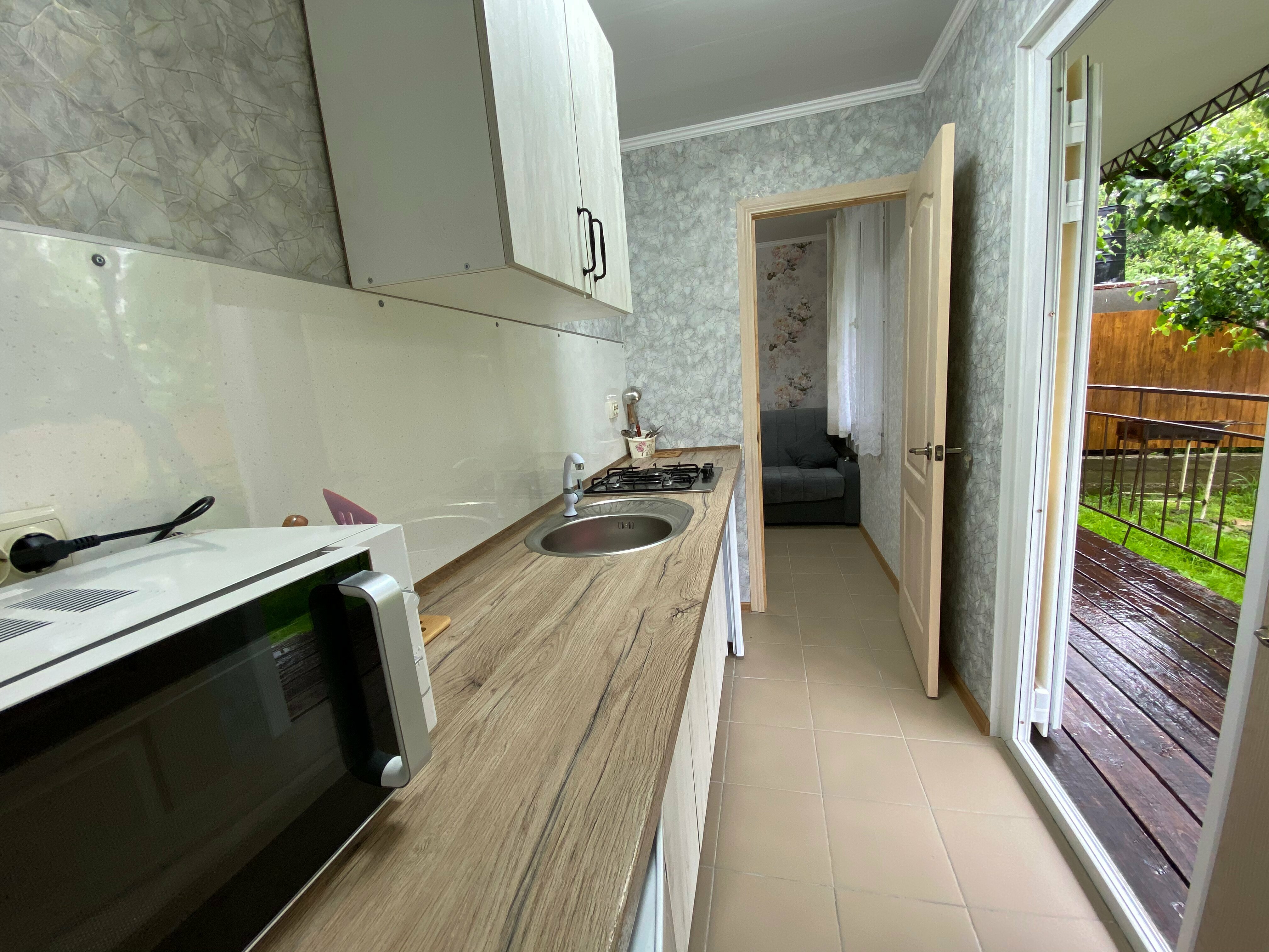 Двухкомнатный домик «Стандарт» бассейн и кухня