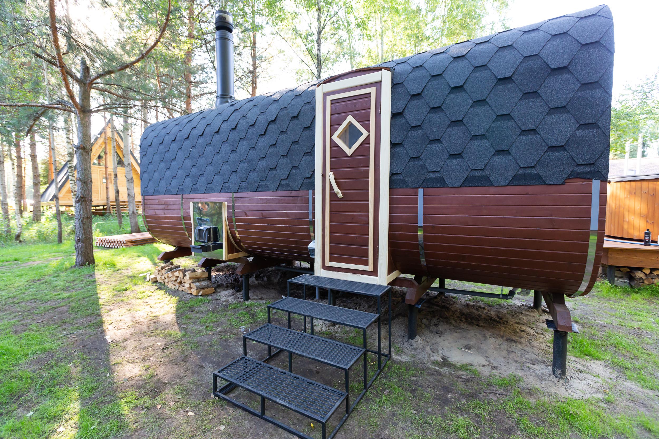 Коттедж с видом на лес