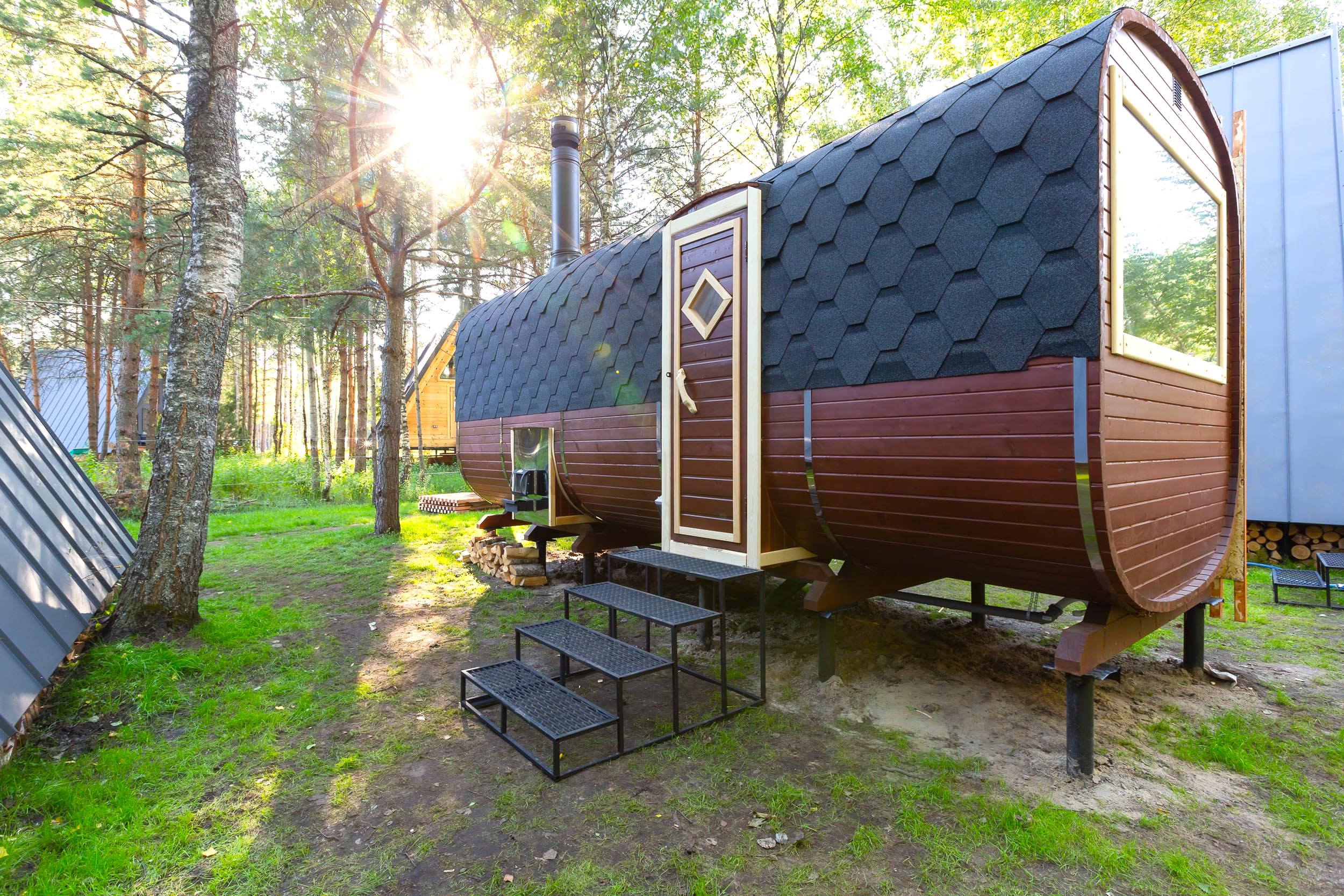 Коттедж с видом на лес