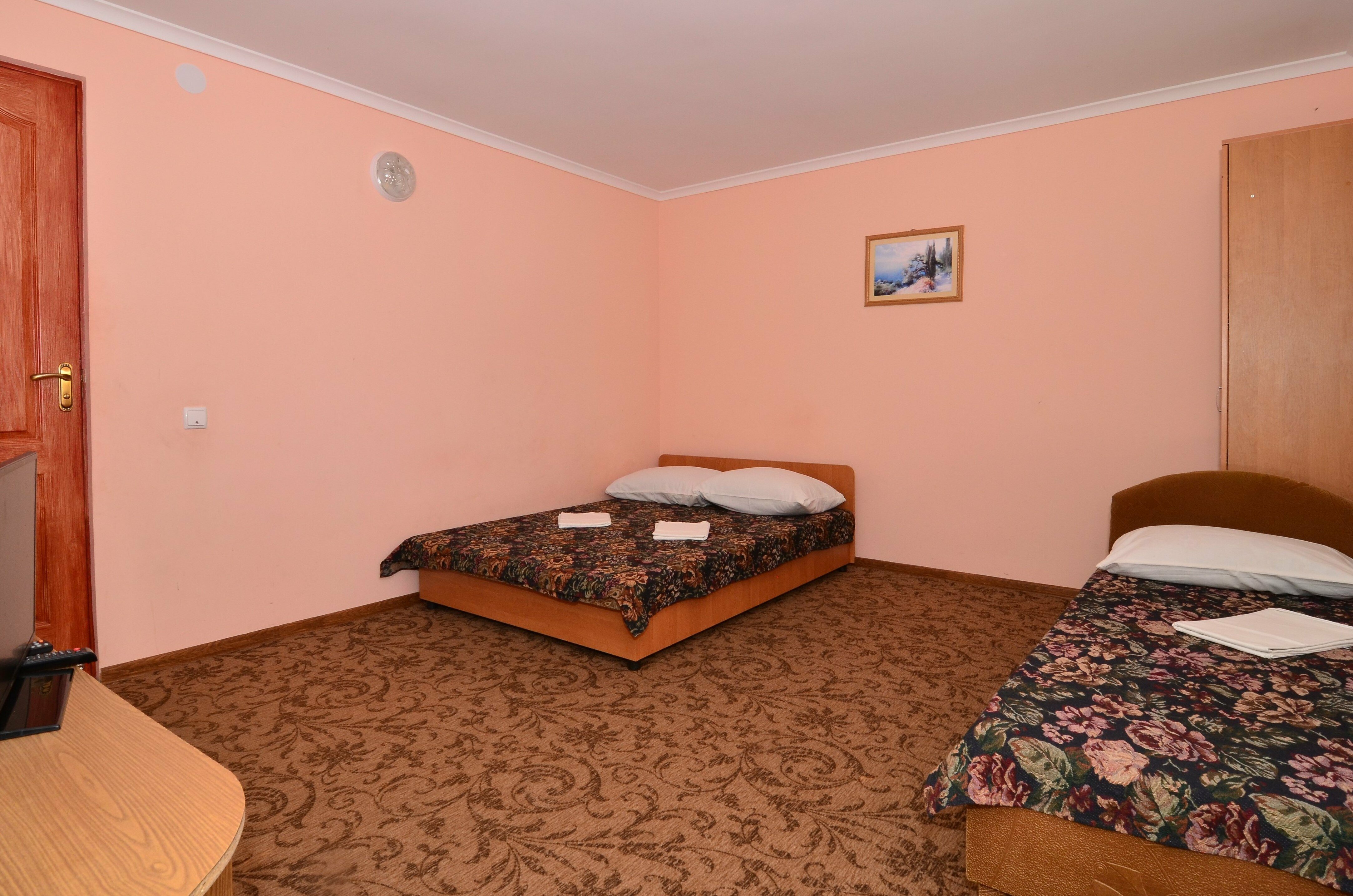 Стандартный трехместный номер