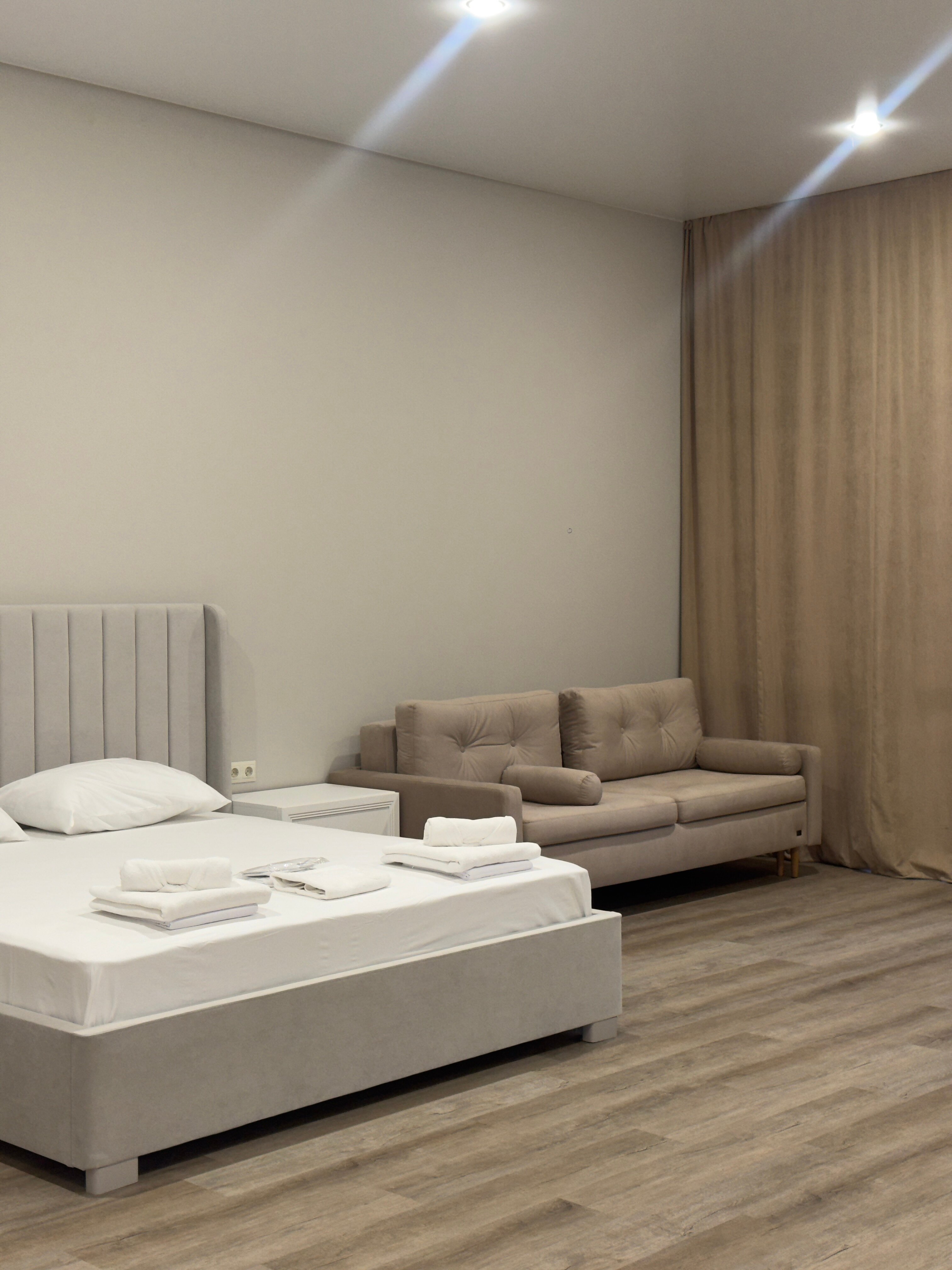 Люкс с балконом