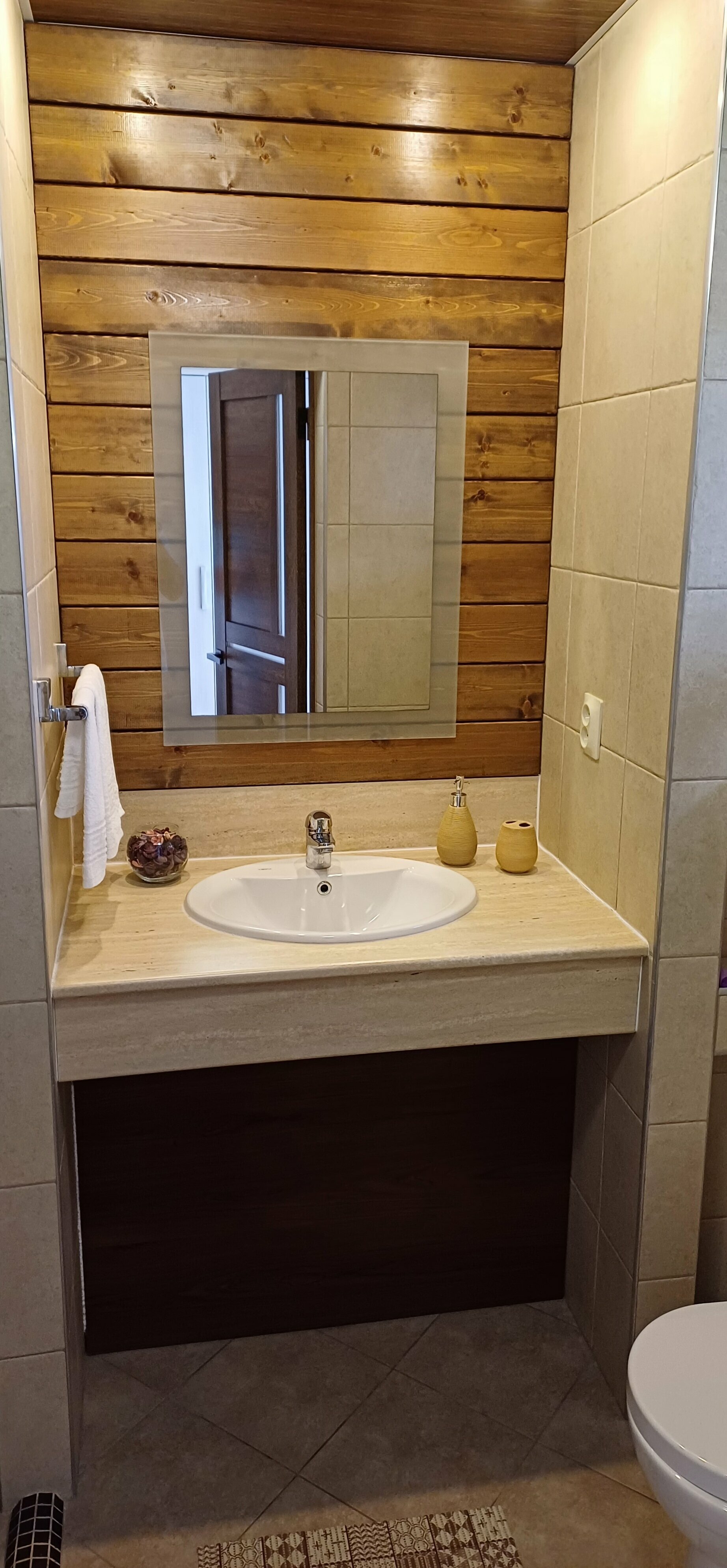 Трехместный номер Делюкс с тремя отдельностоящими кроватями