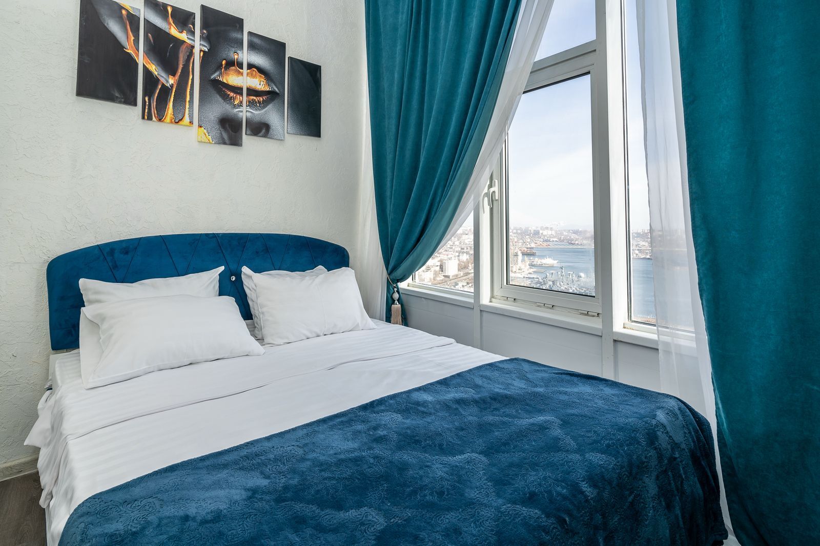 Пентхаус с видом на горы