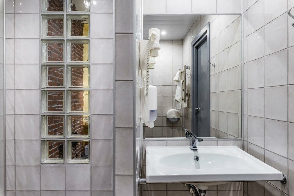 Стандарт с одной большой кроватью