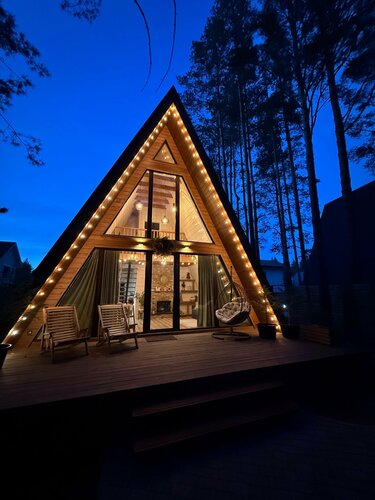 Дом с камином и баней (2, светлый)