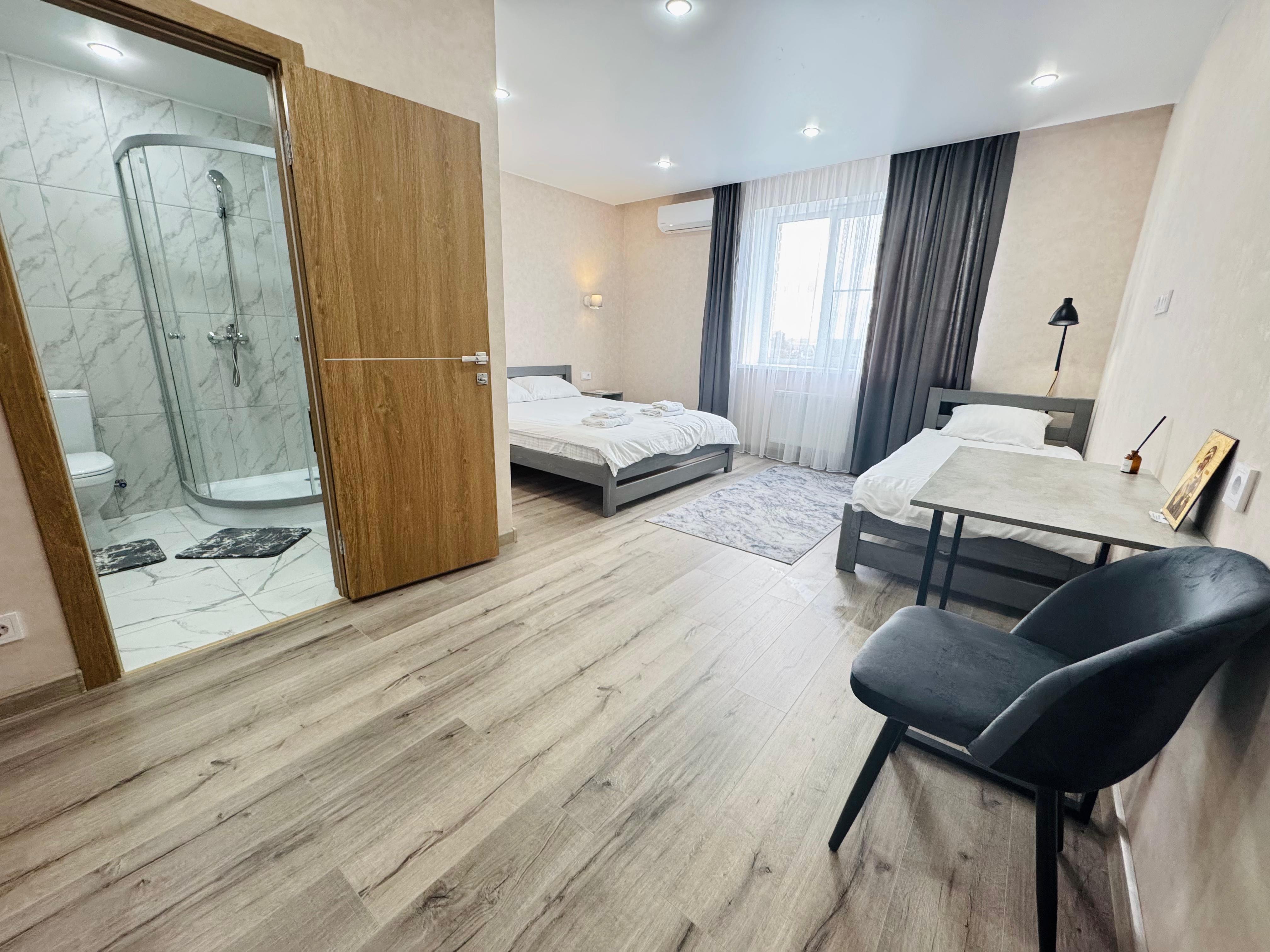 Улучшенный трехместный номер