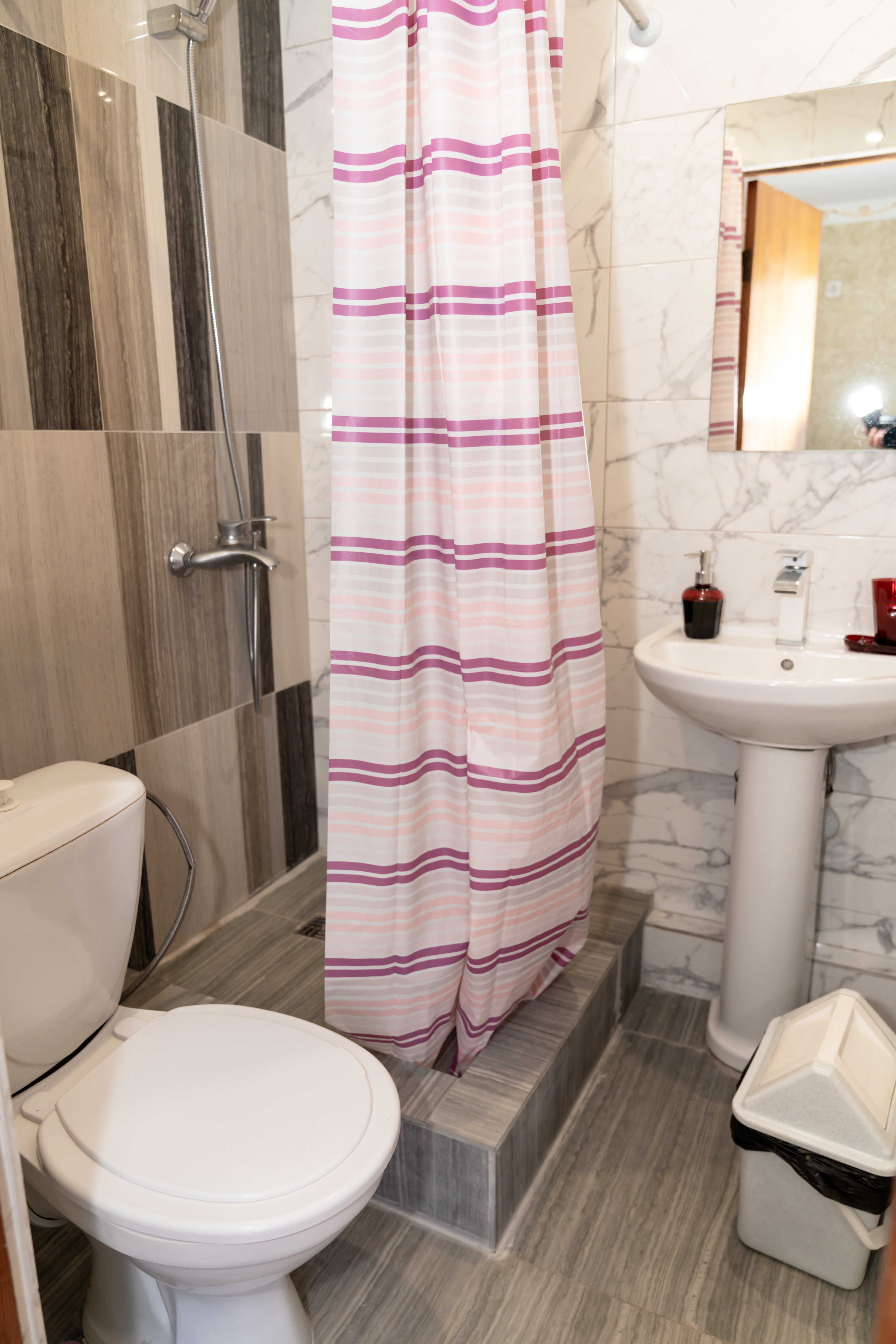 Трехместный номер с балконом