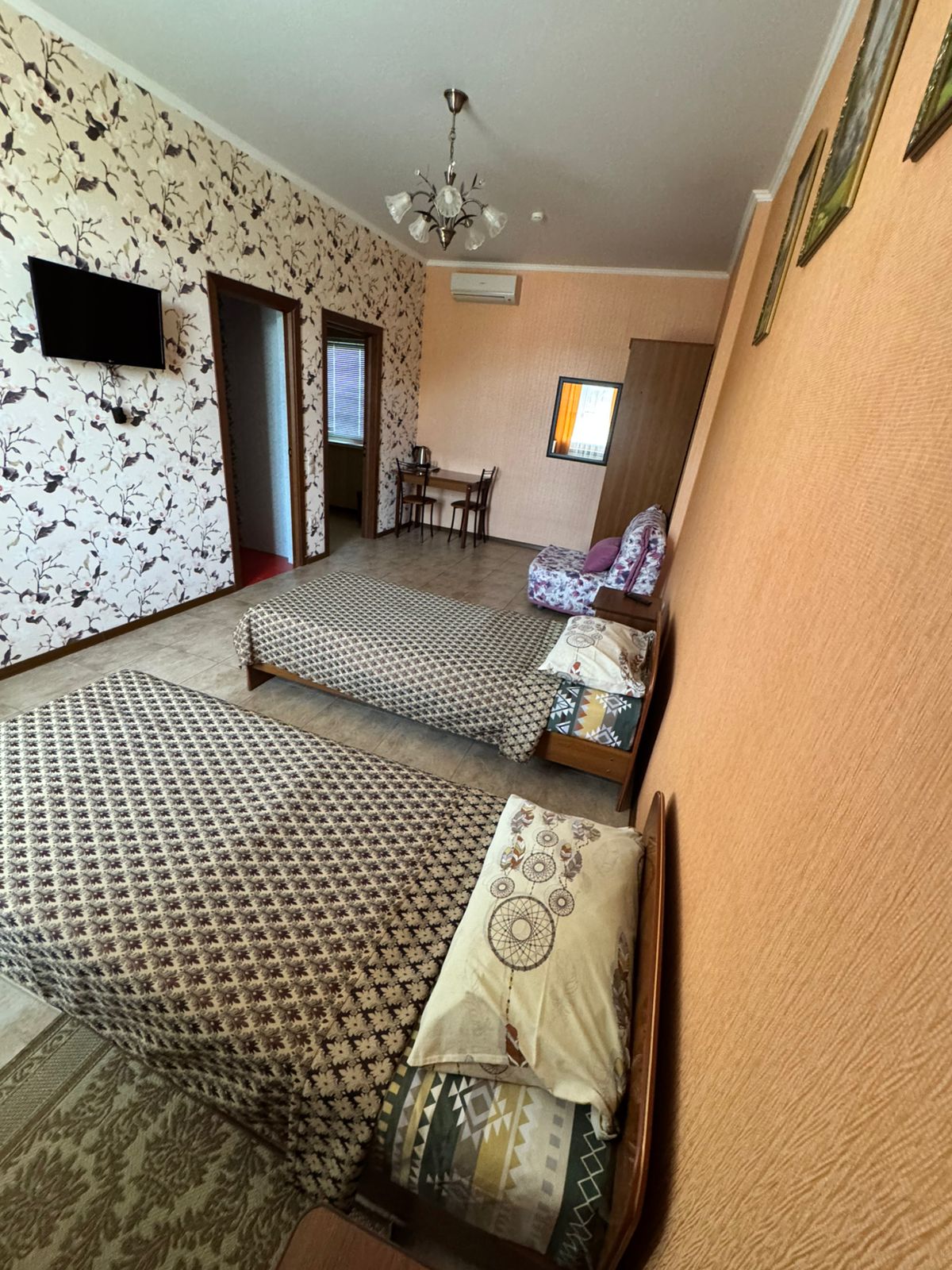 Двухместный номер с 2 отдельными кроватями и душем