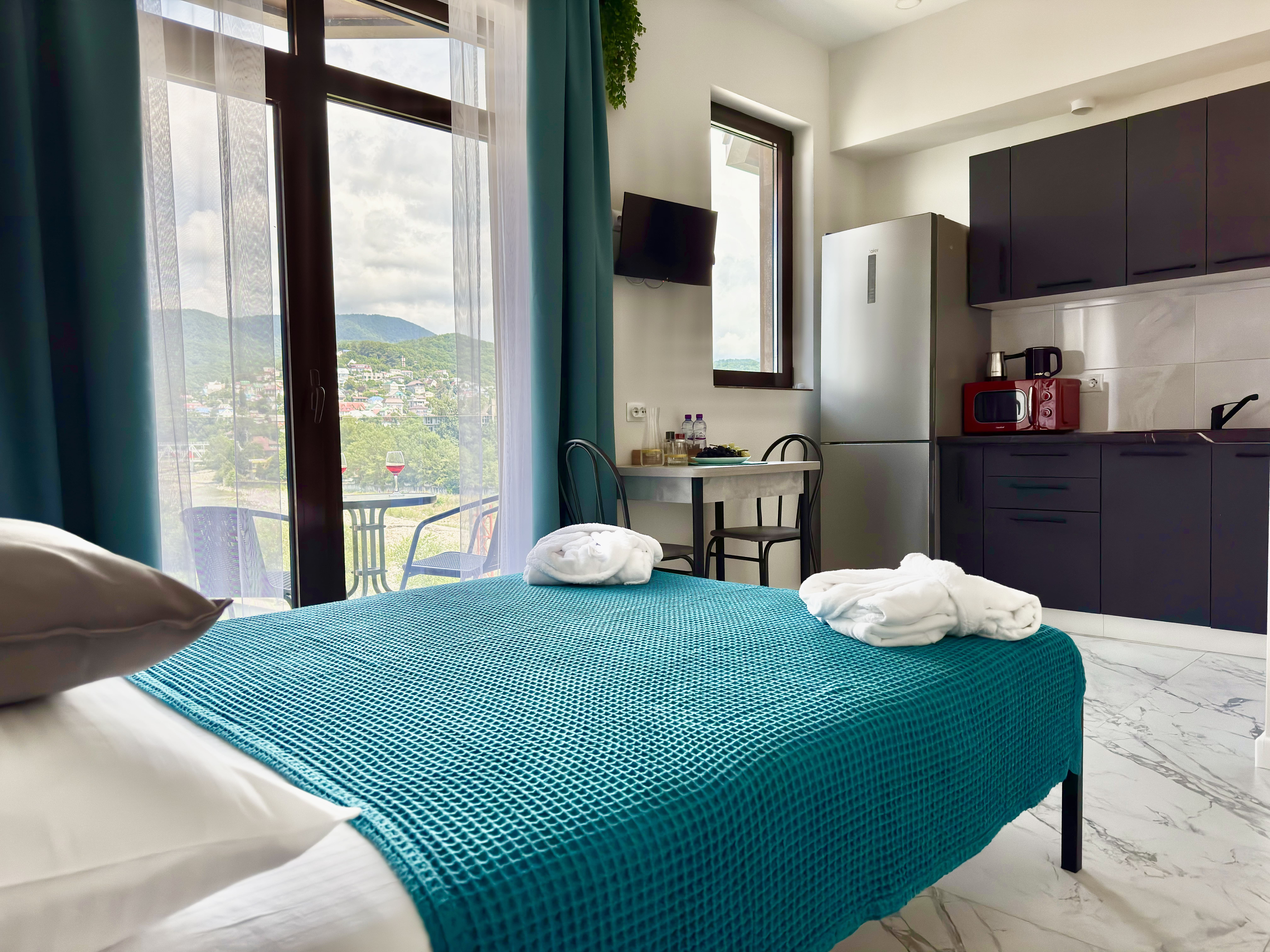 Апартаменты с видом на горы