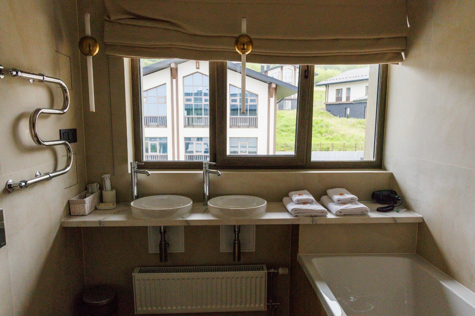 Улучшенный номер с кроватью размера «king-size» или 2 отдельными кроватями