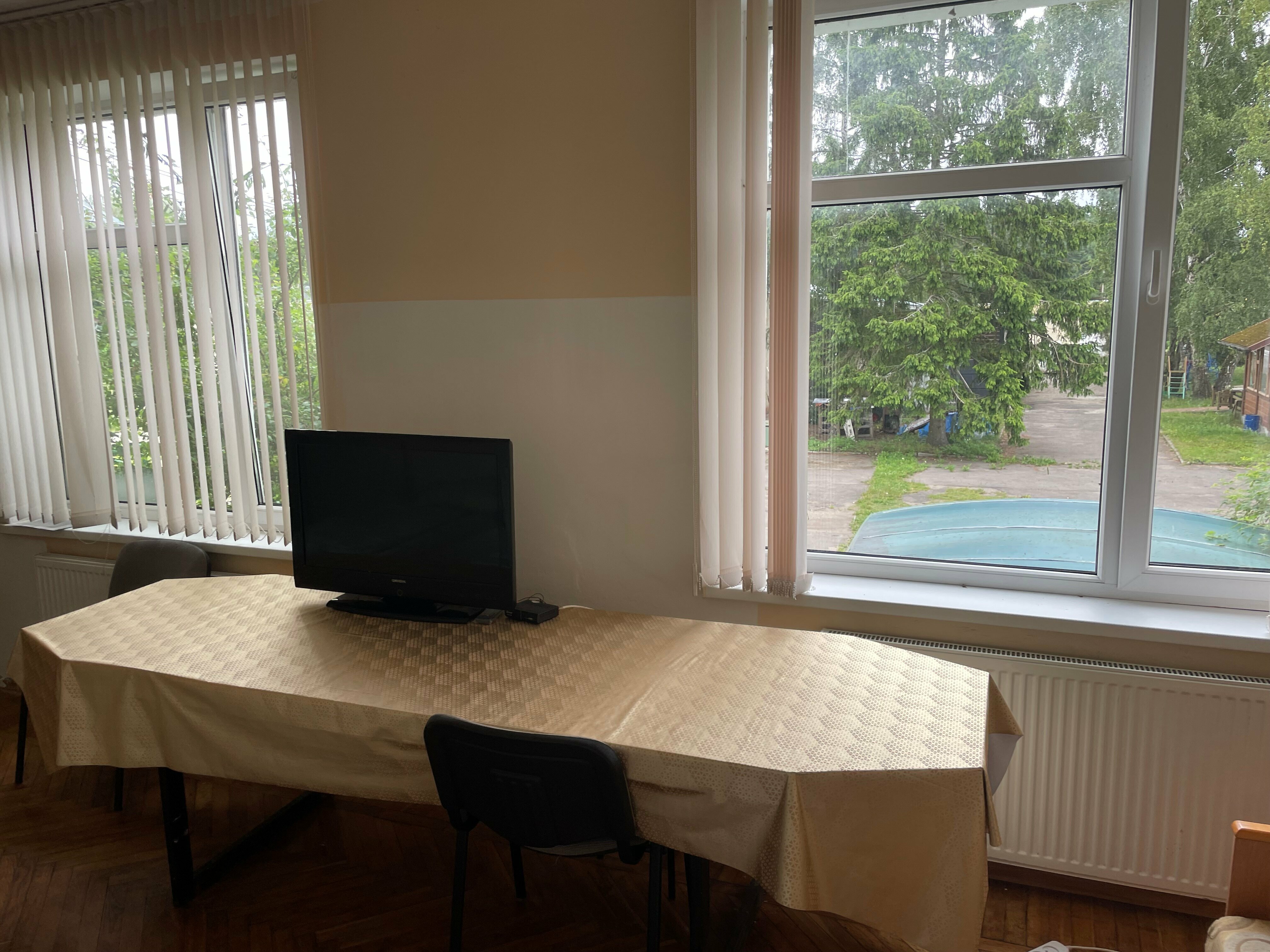 Кровать в общем 4-местном номере для мужчин и женщин