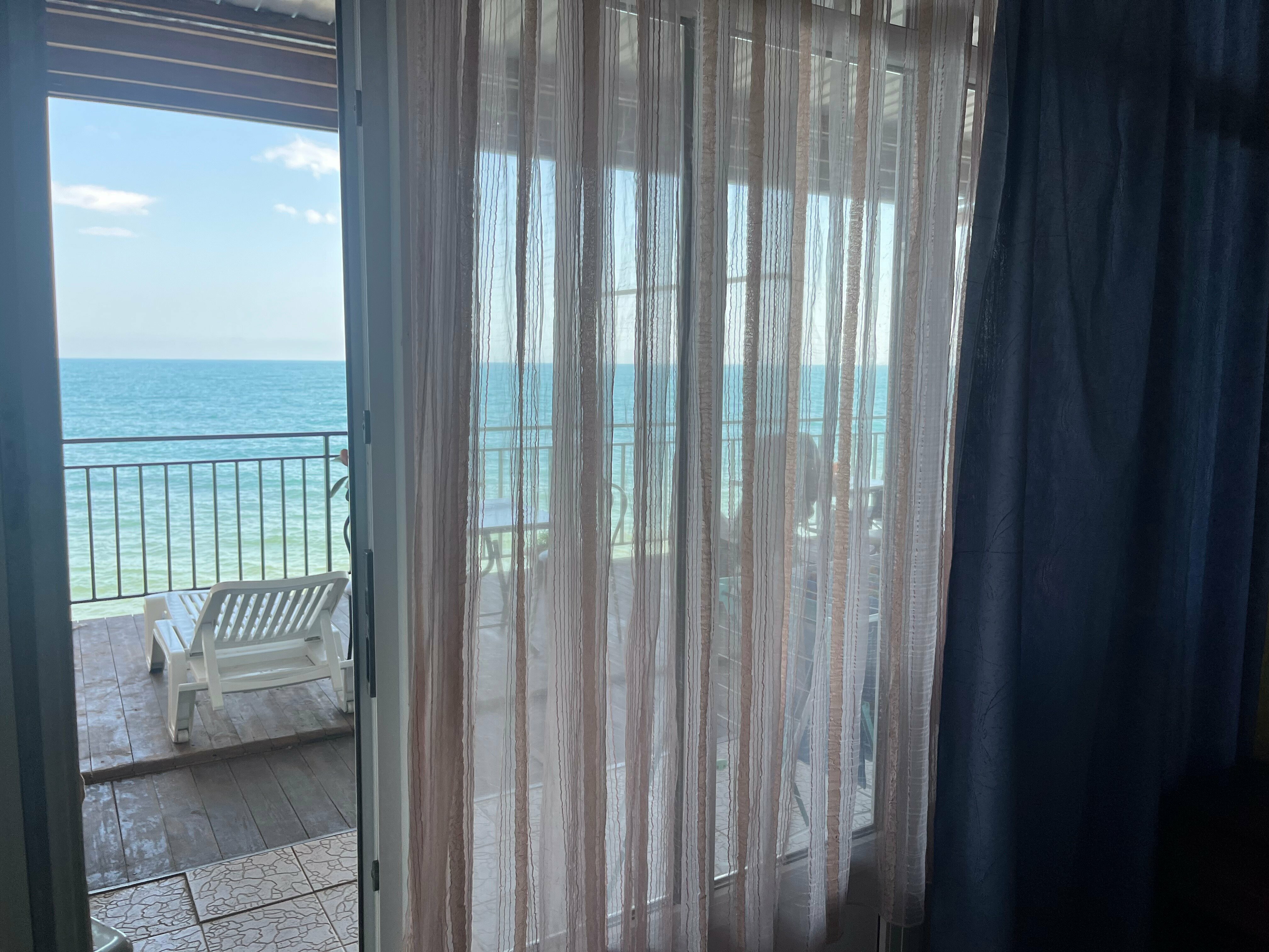 Номер-студия с видом на море