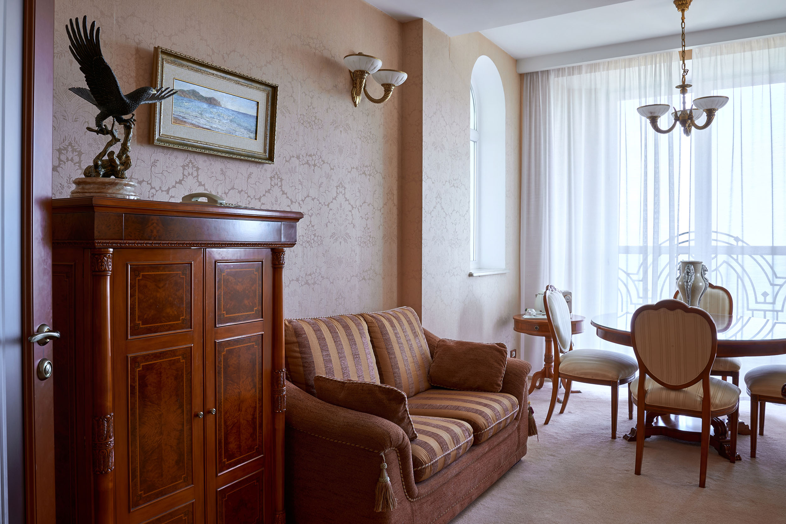 Президентский Люкс Алые Паруса