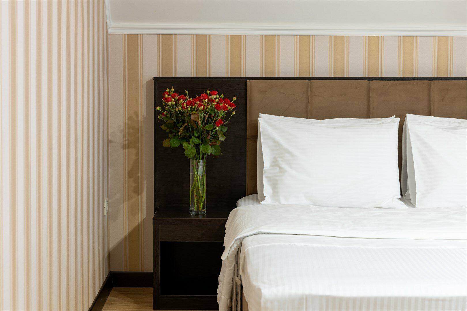 Люкс с балконом с видом на город