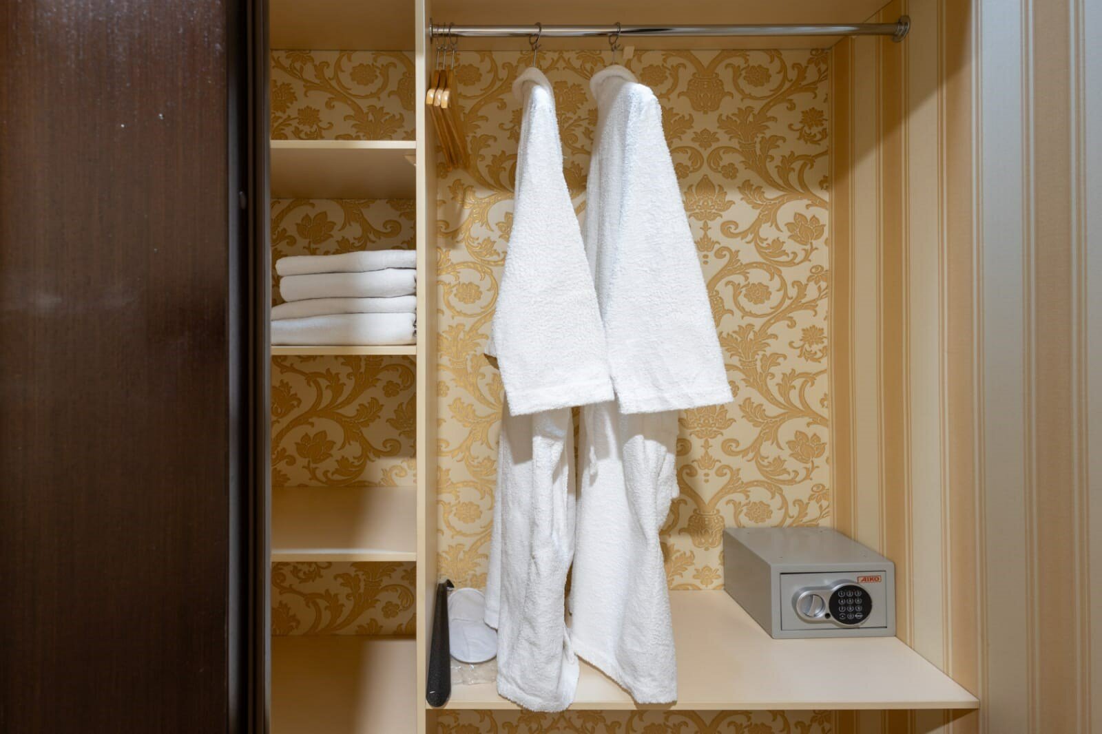 Люкс двухкомнатный без балкона