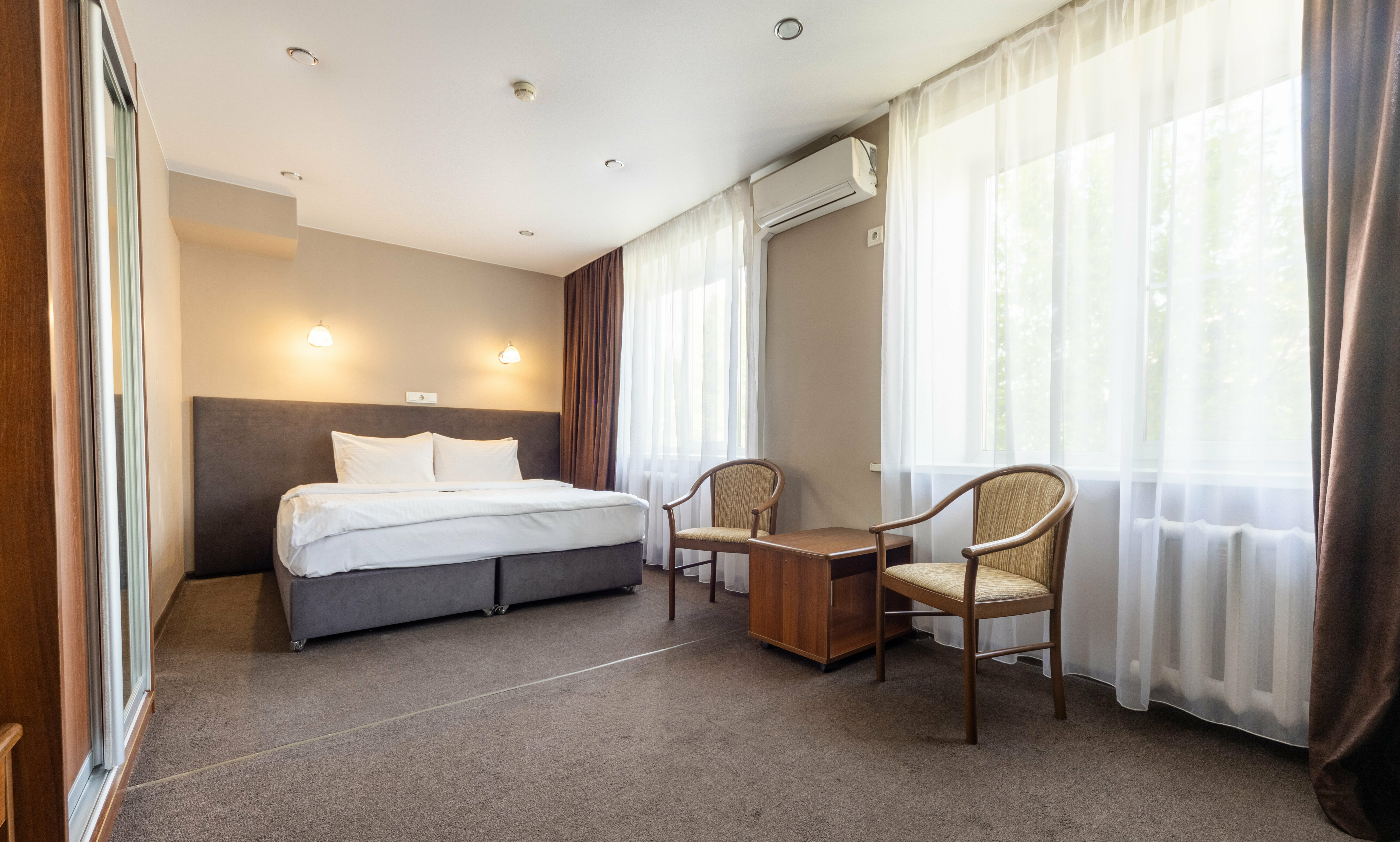 Комфорт - 1 комнатный с 2х.сп.кроватью