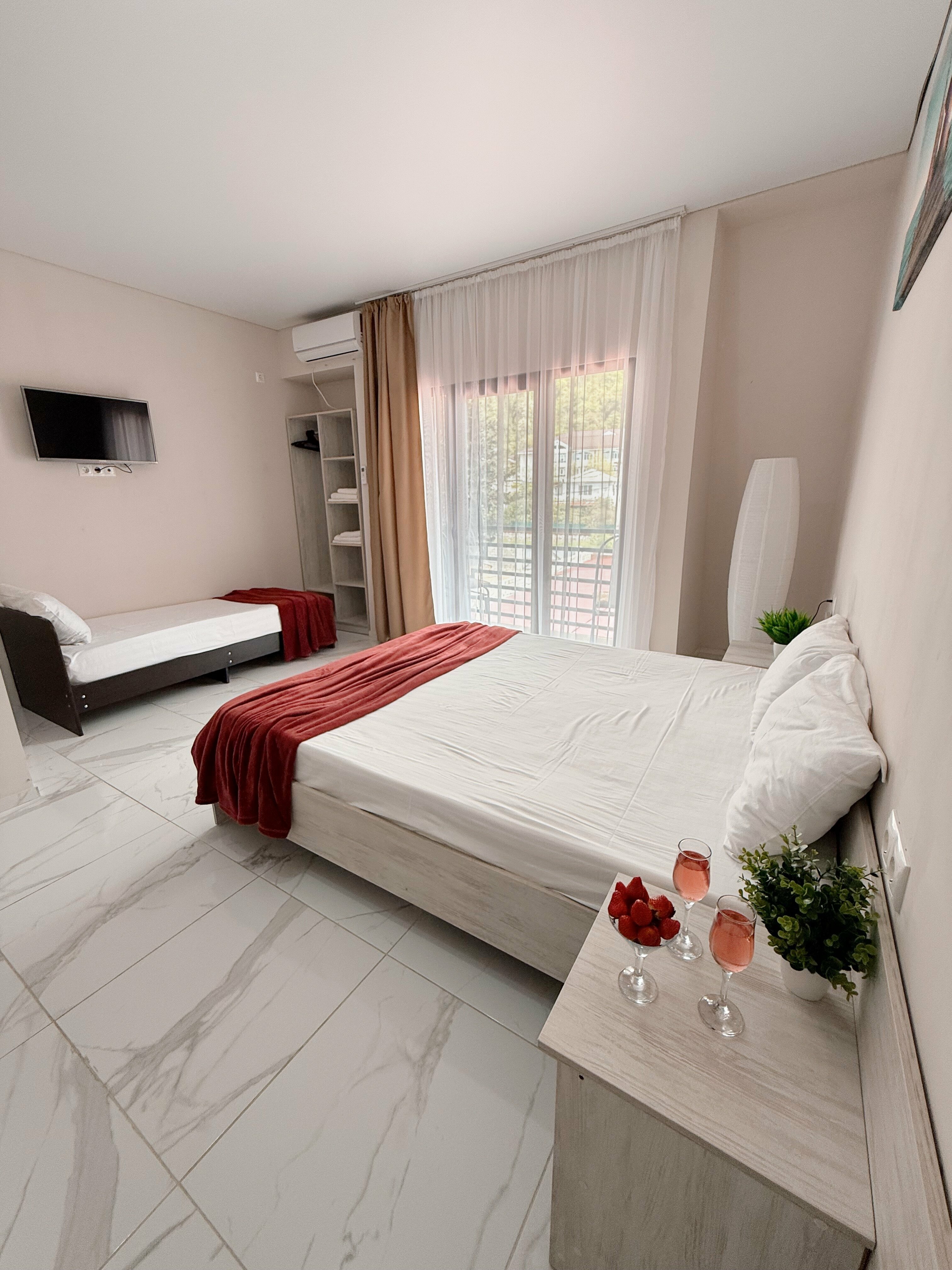 Комфорт с балконом